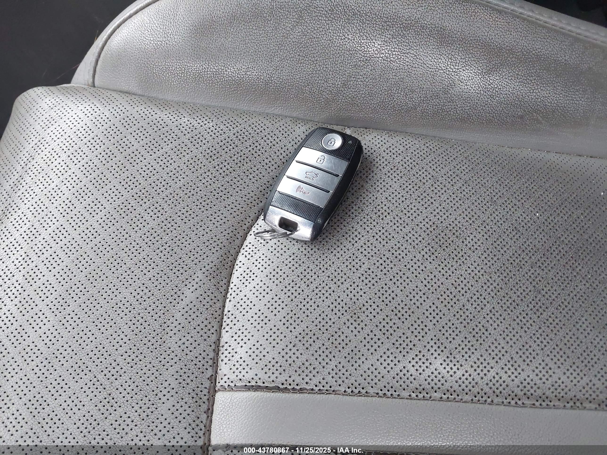KIA OPTIMA image 11