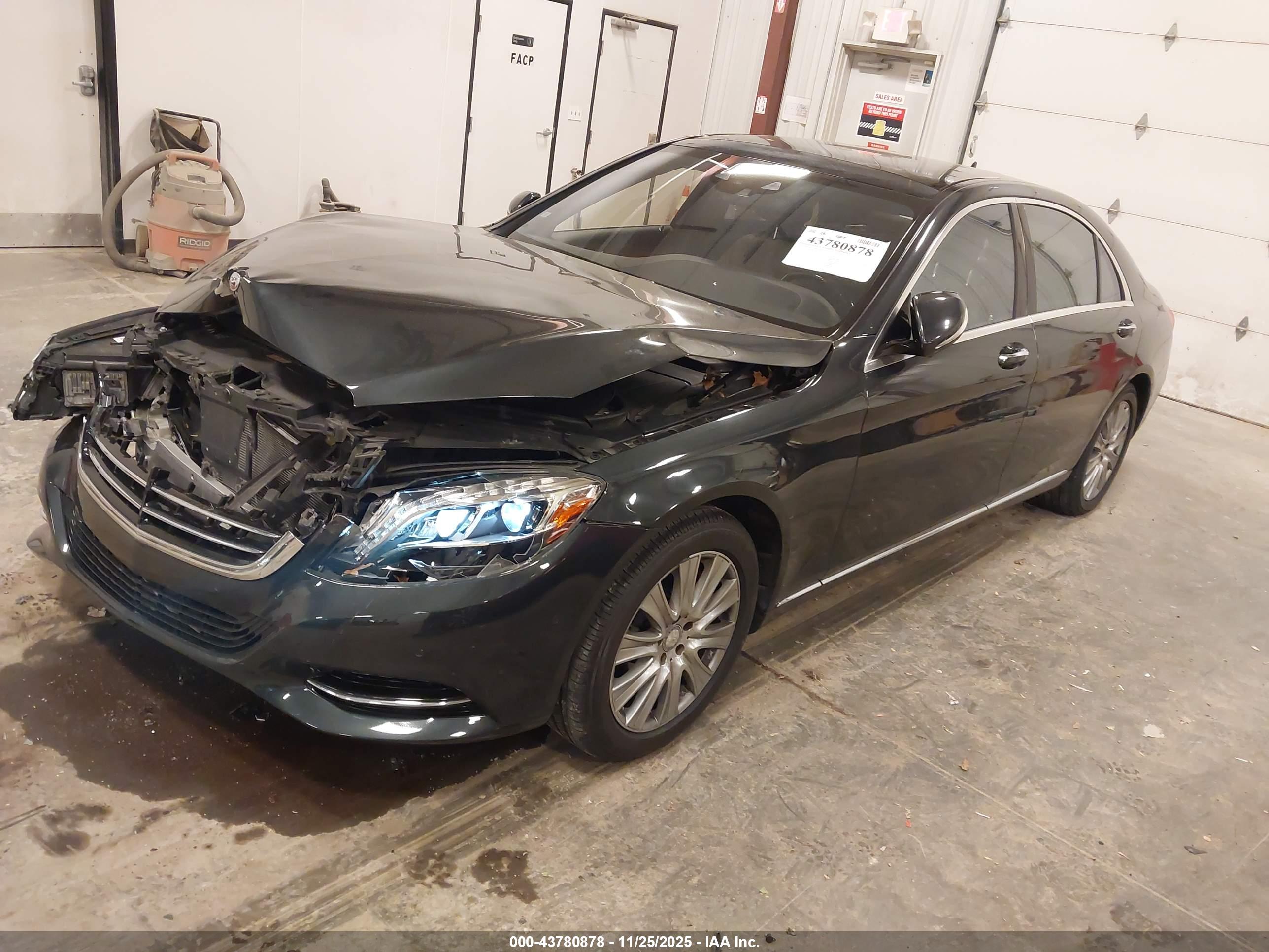 MERCEDES-BENZ S image 2