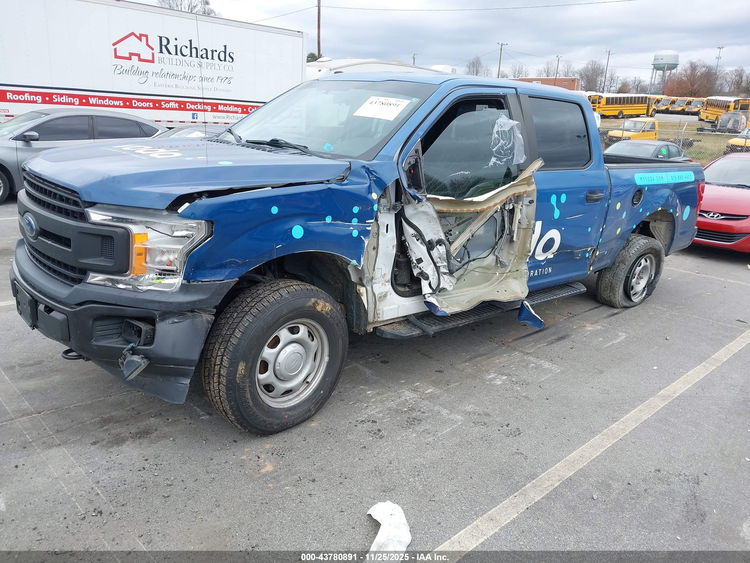 FORD F-150 image 2
