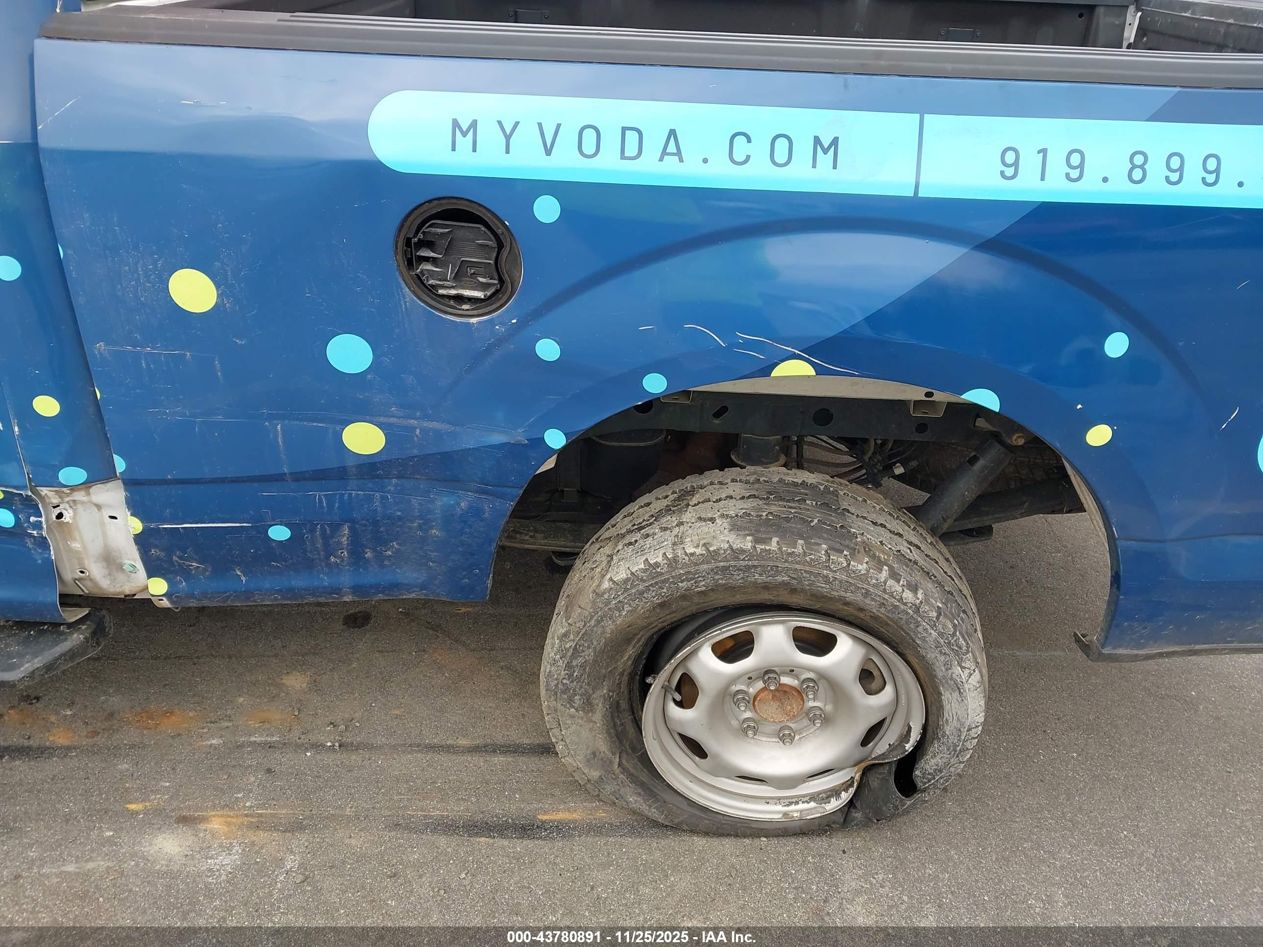 FORD F-150 image 6
