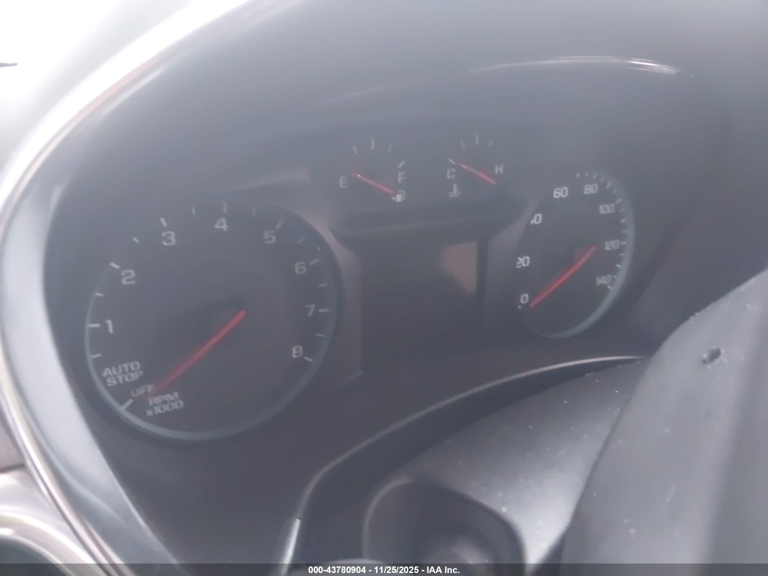 CHEVROLET EQUINOX image 7