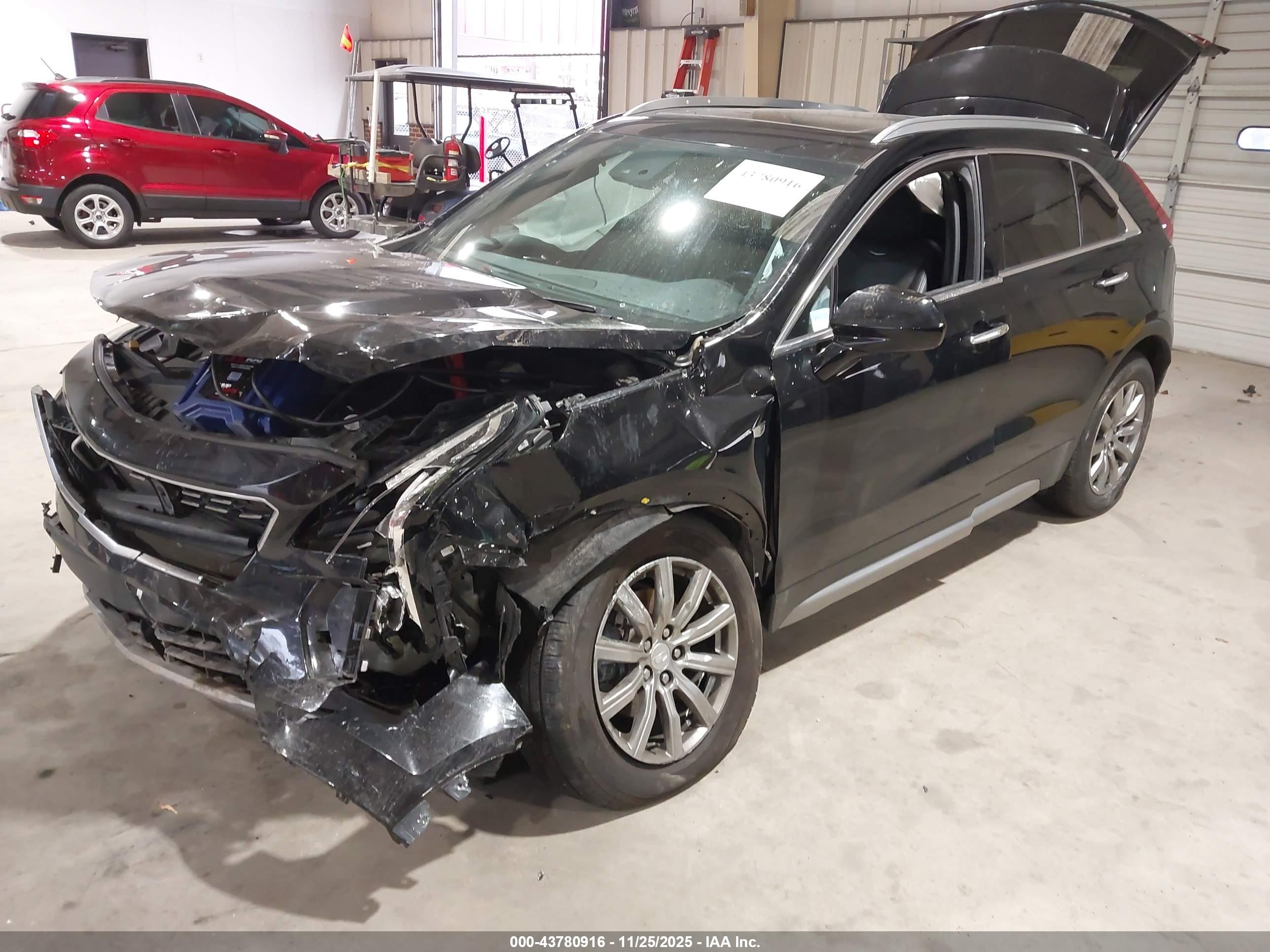 CADILLAC XT4 image 2
