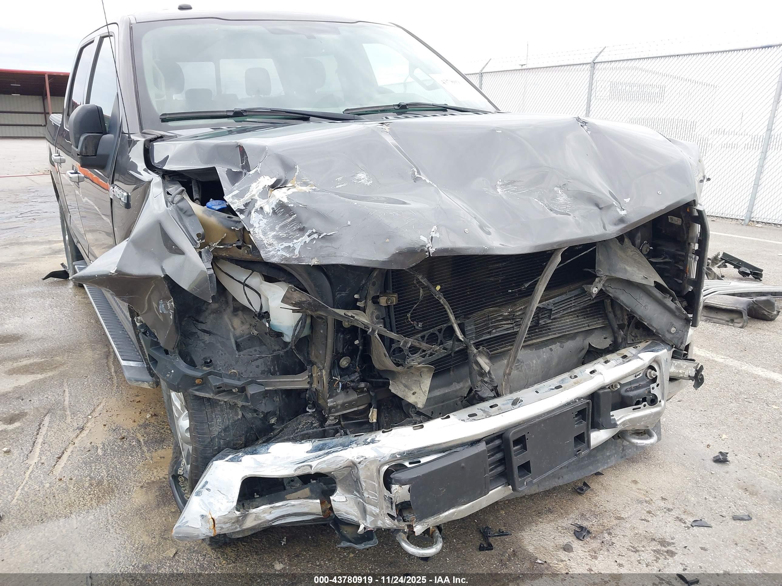 FORD F-150 image 6