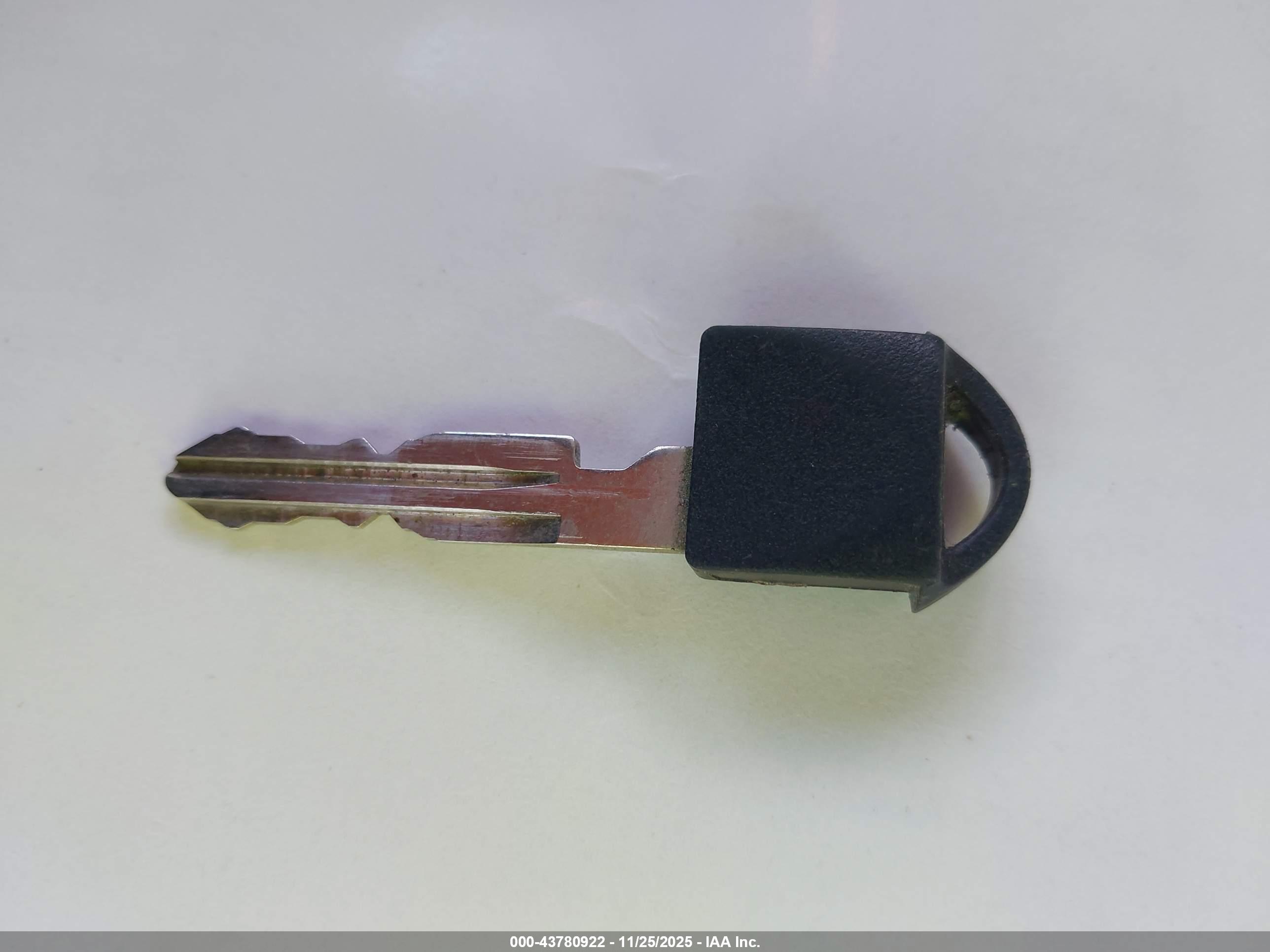 NISSAN ROGUE image 11