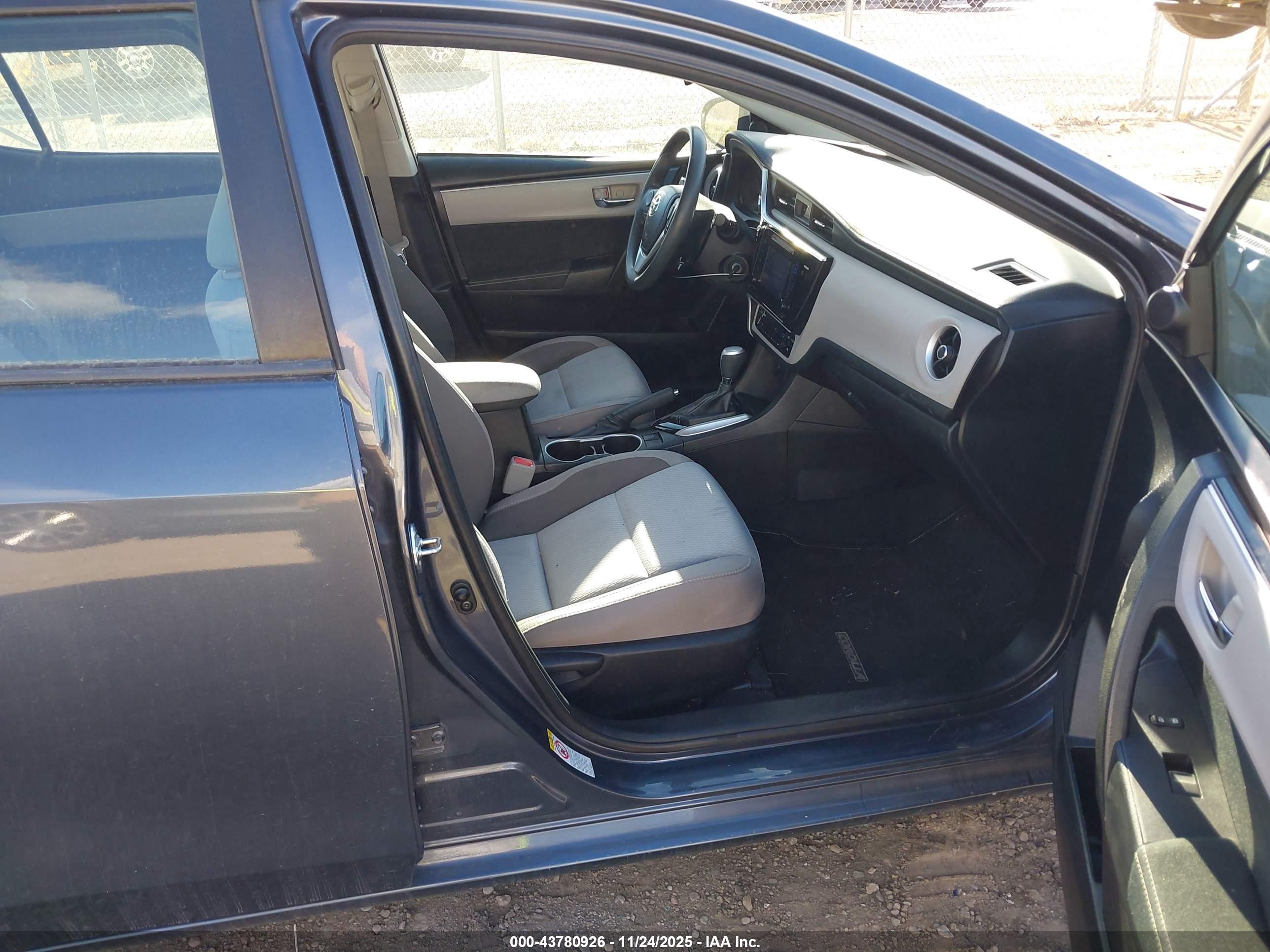 TOYOTA COROLLA image 5