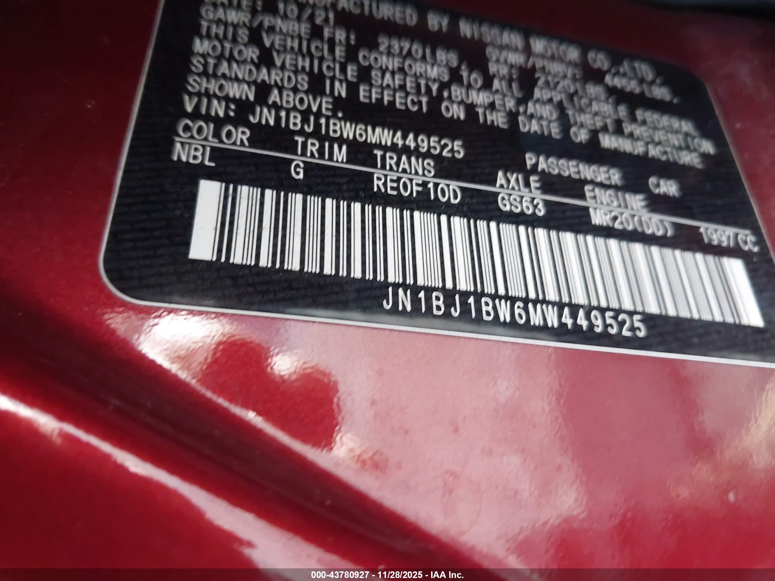 NISSAN ROGUE image 9