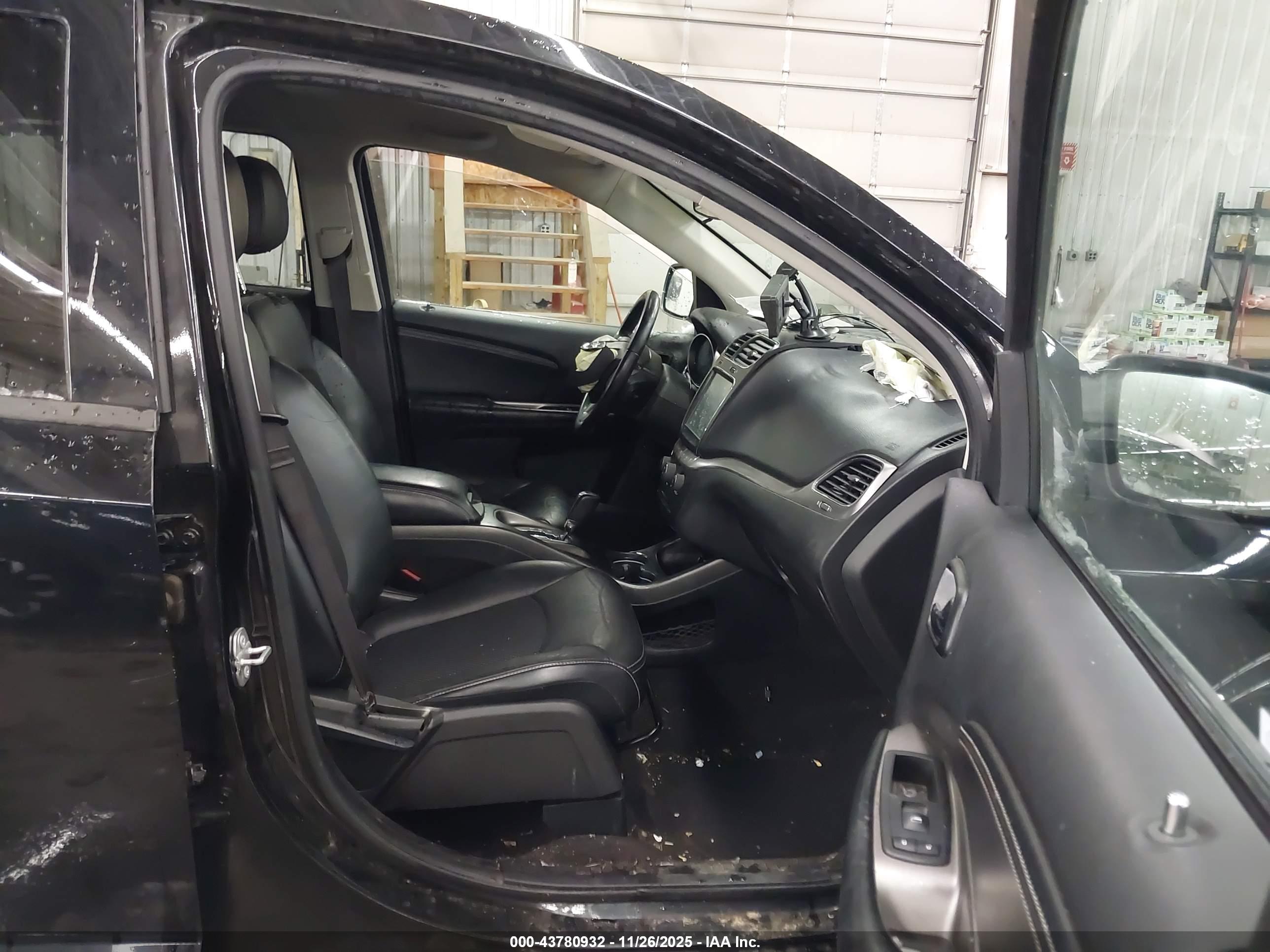 DODGE JOURNEY image 5