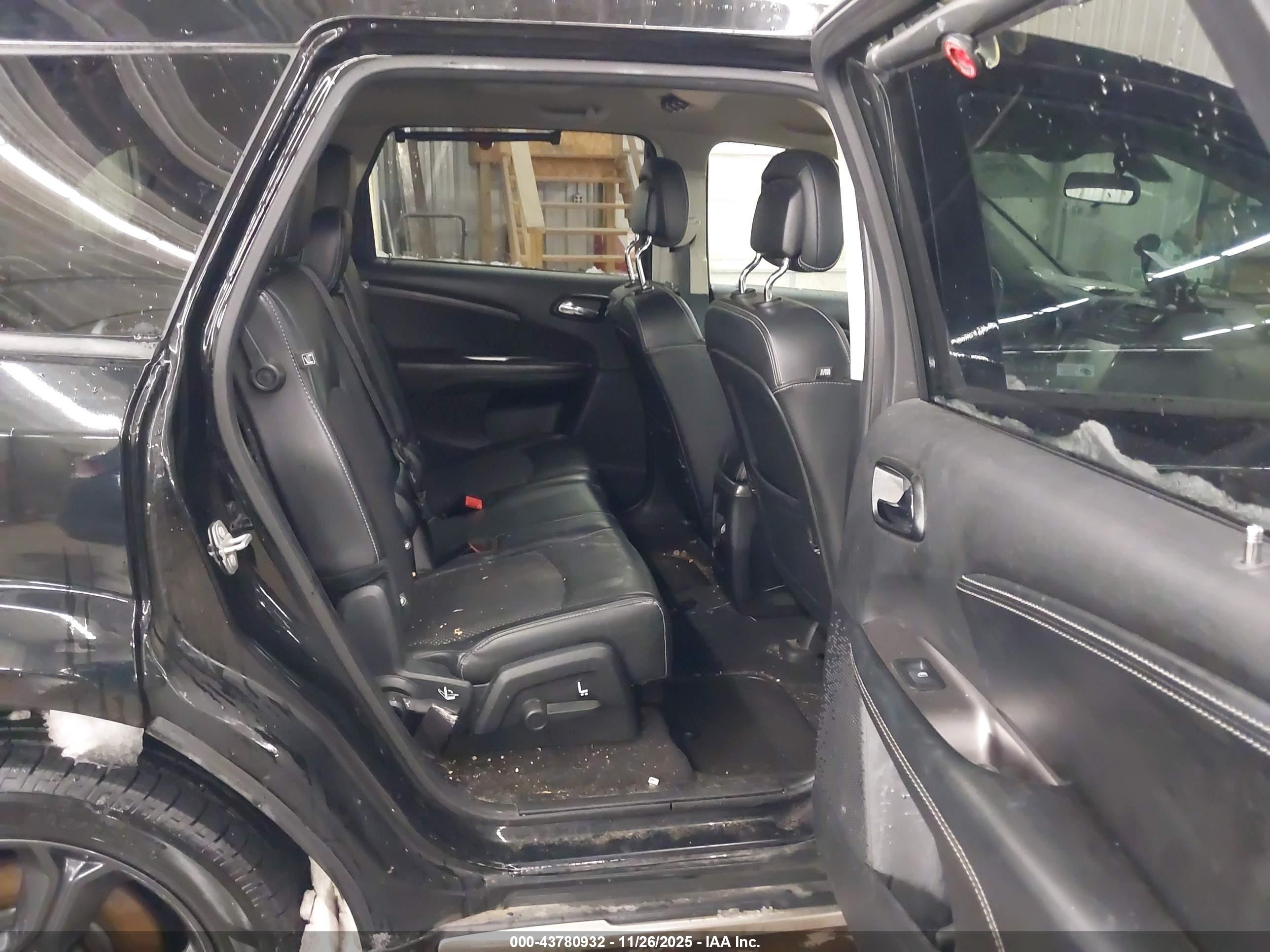 DODGE JOURNEY image 8