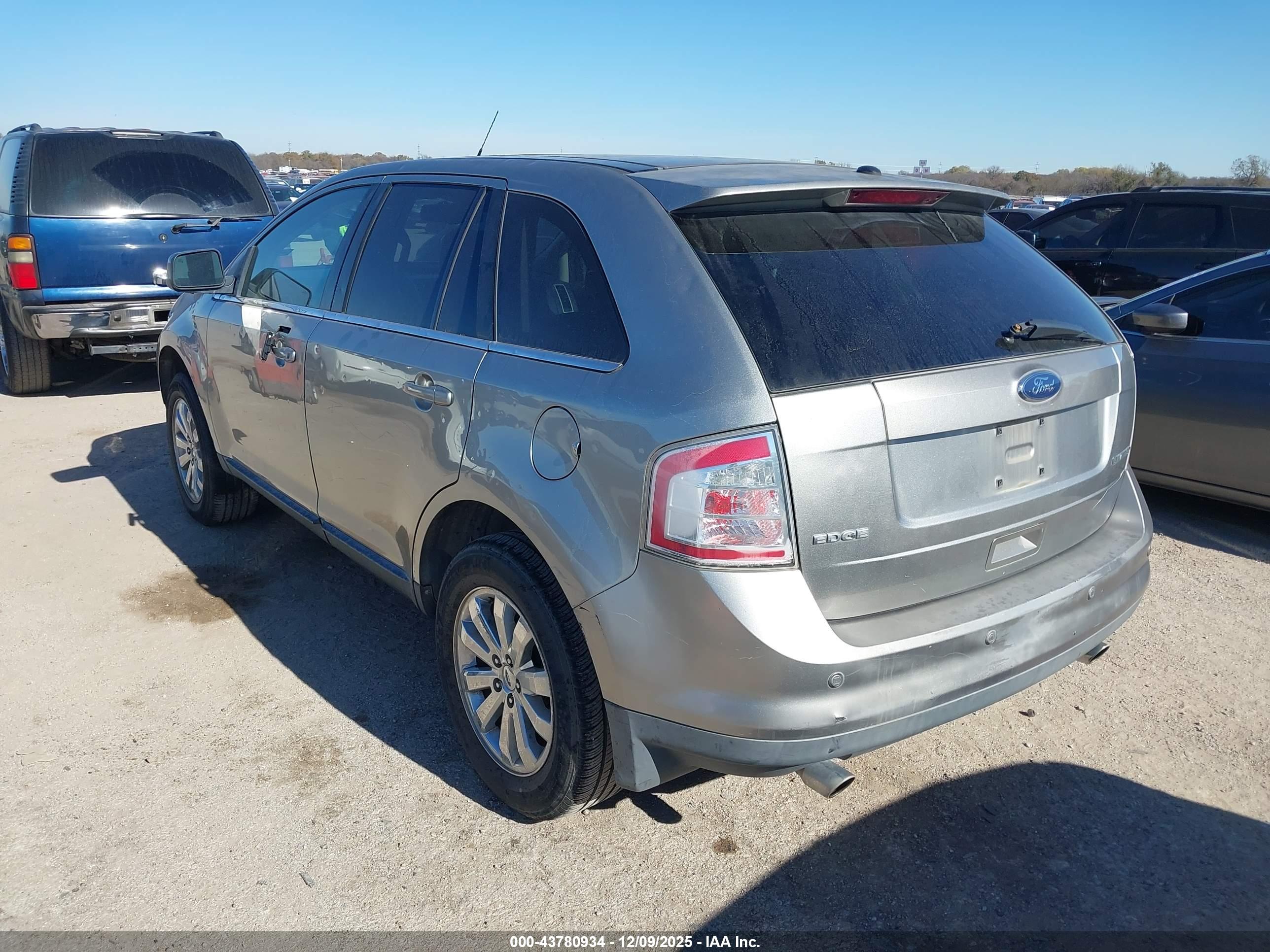 FORD EDGE image 3