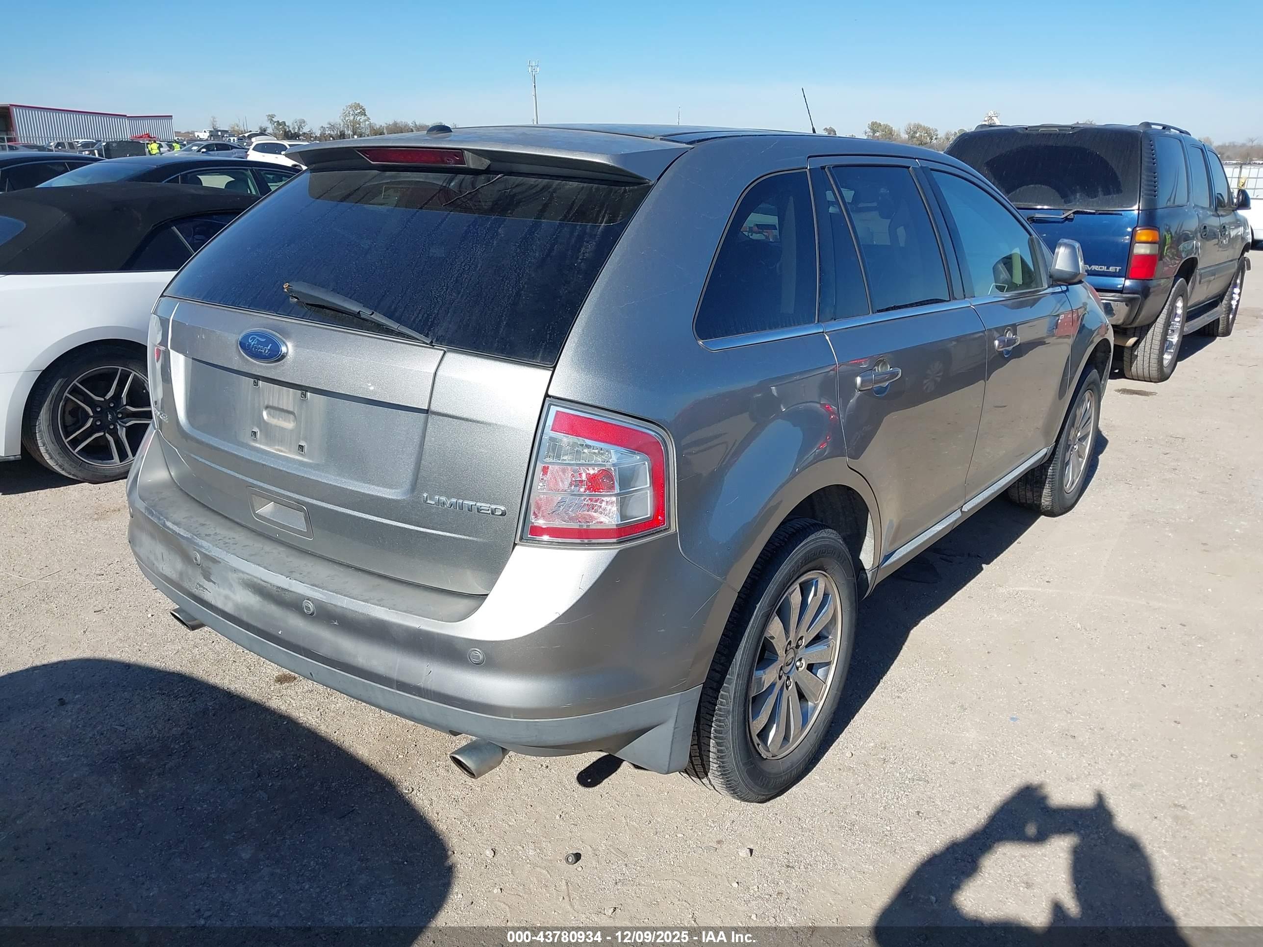 FORD EDGE image 4