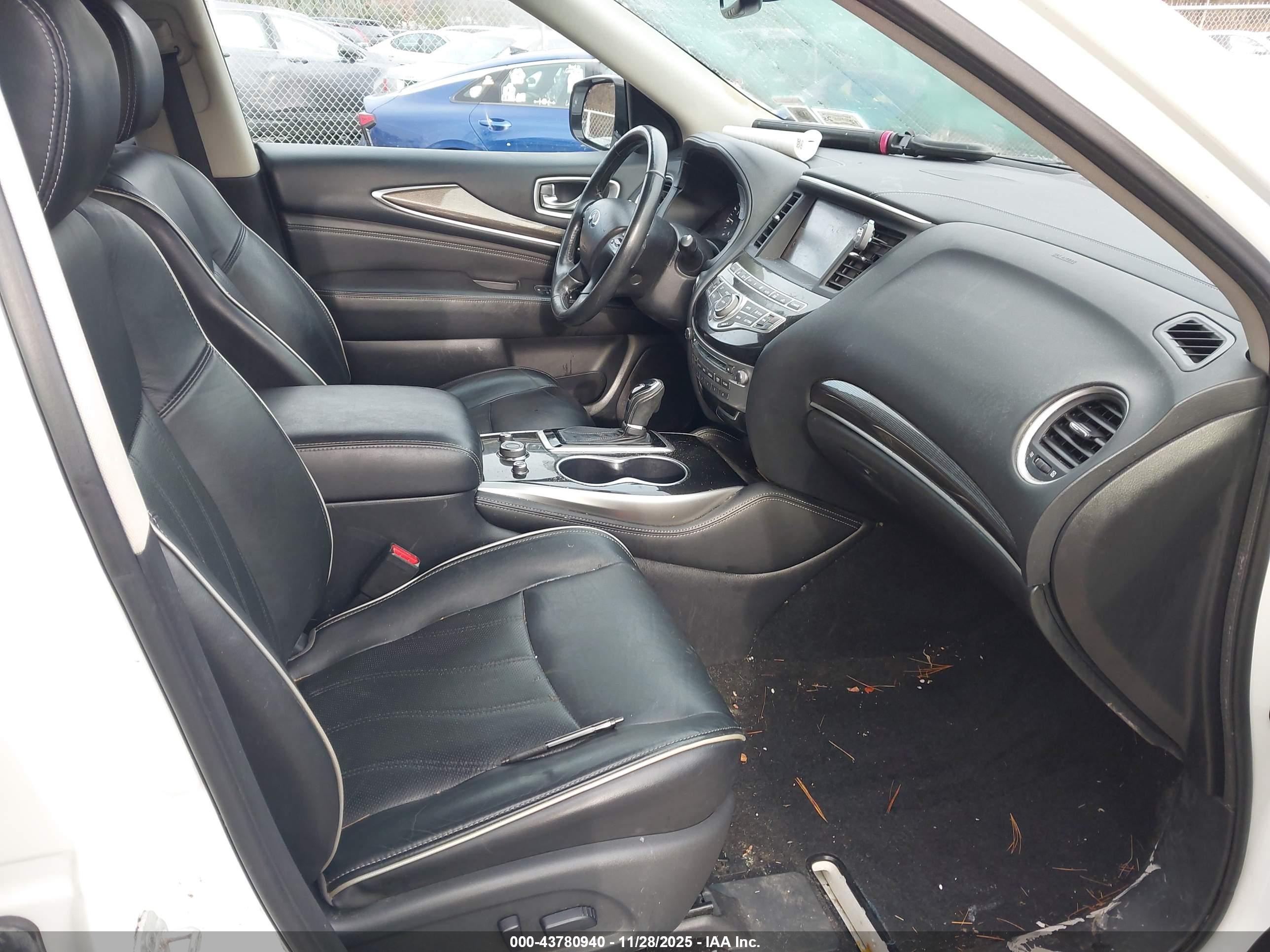 INFINITI QX60 image 5