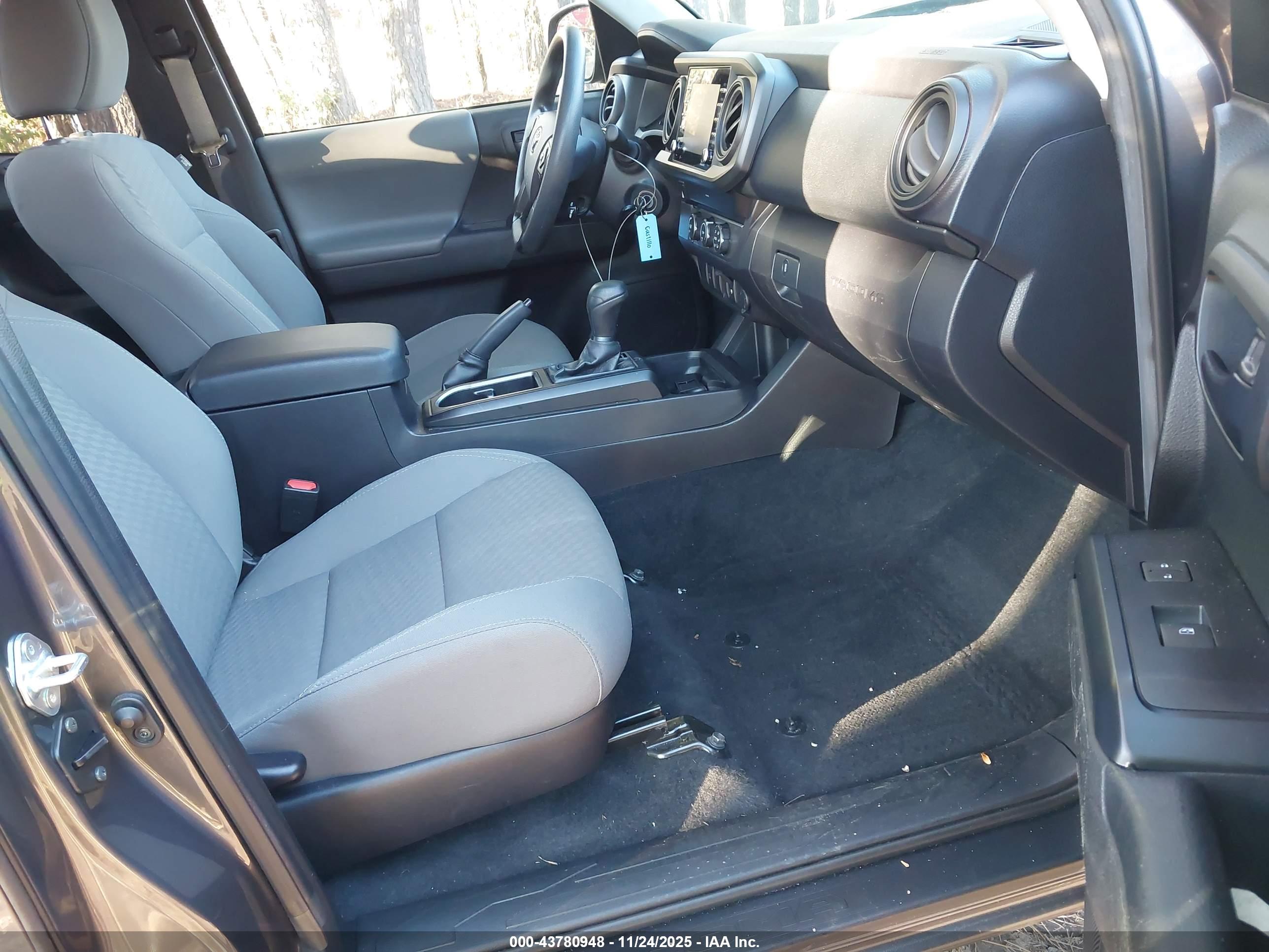 TOYOTA TACOMA image 5