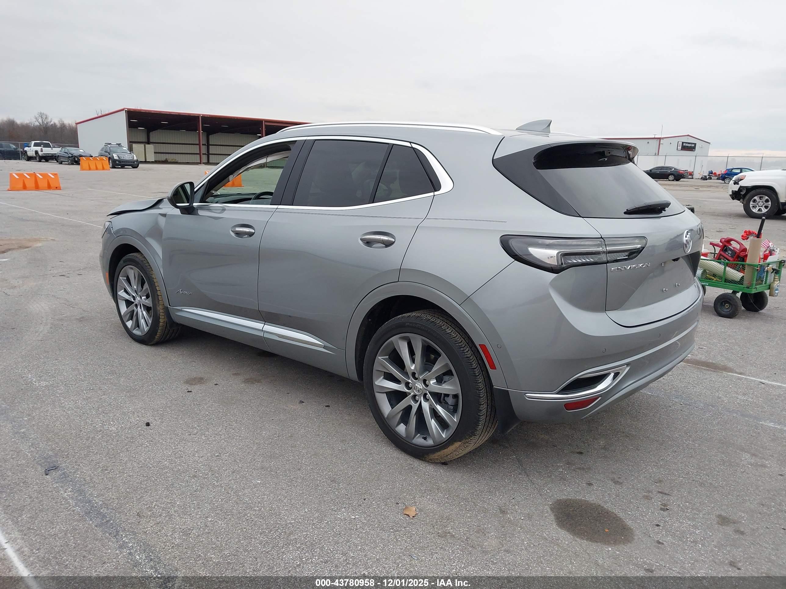 BUICK ENVISION image 3