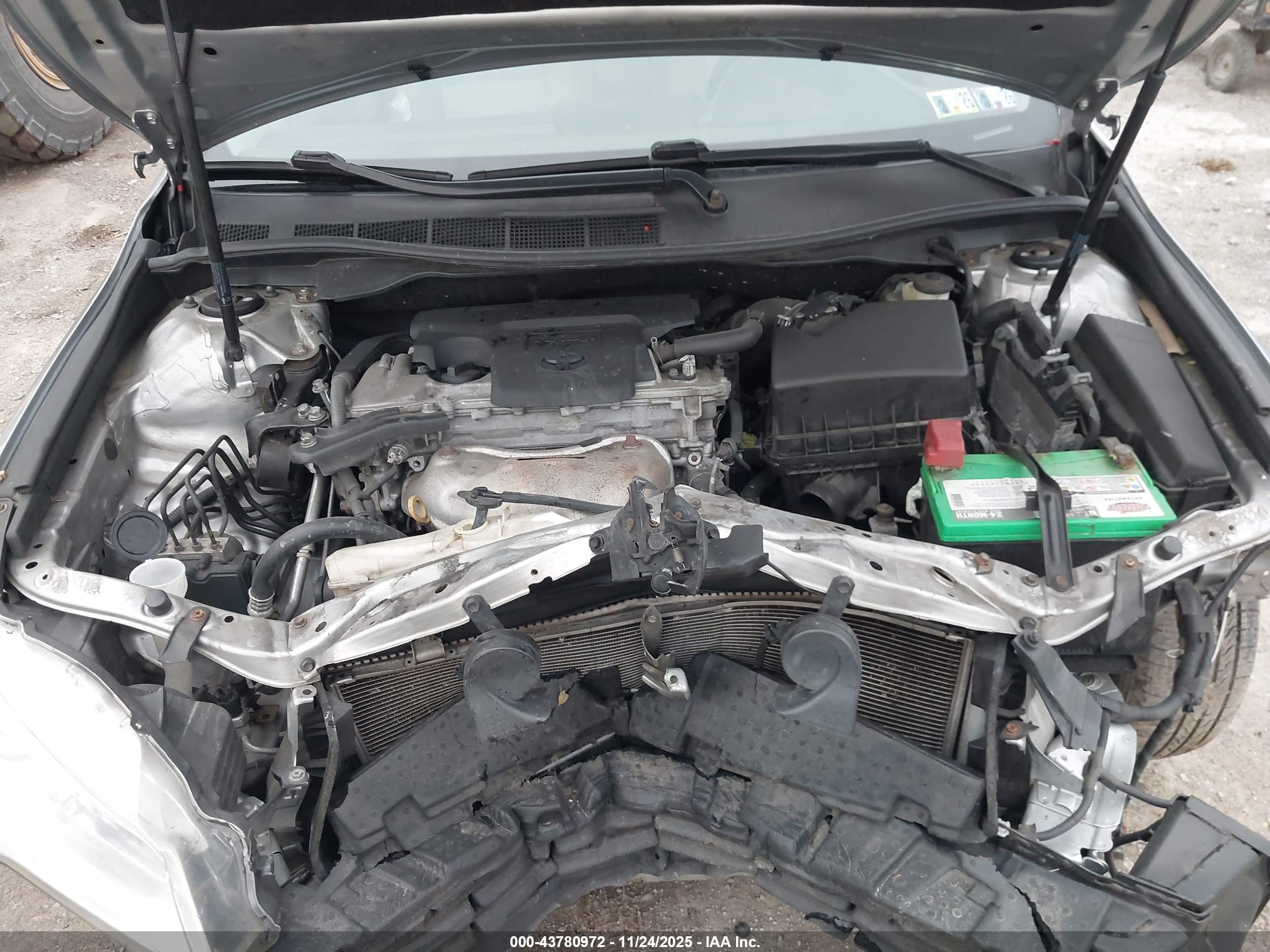 TOYOTA CAMRY image 10