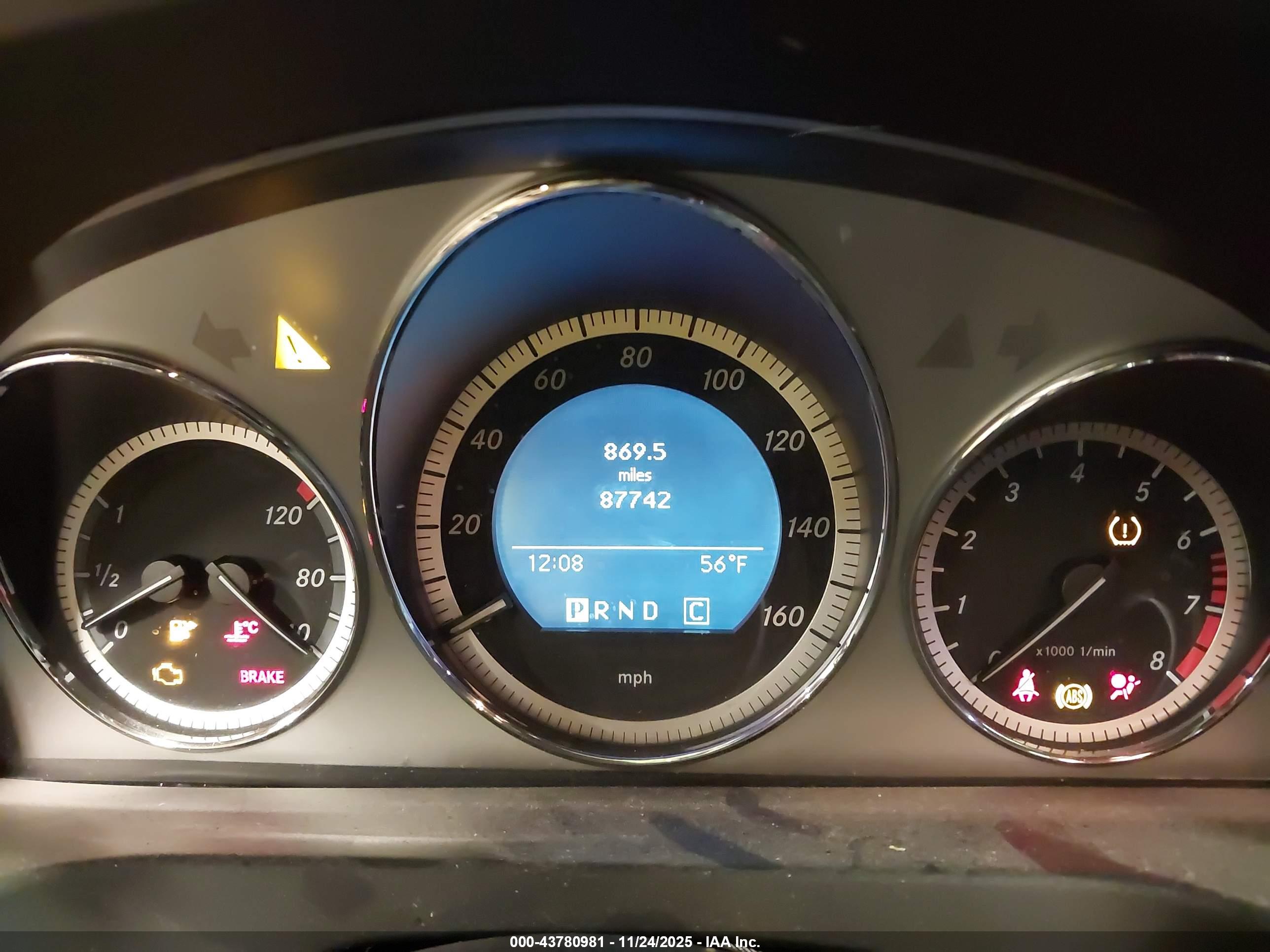 MERCEDES-BENZ C image 7