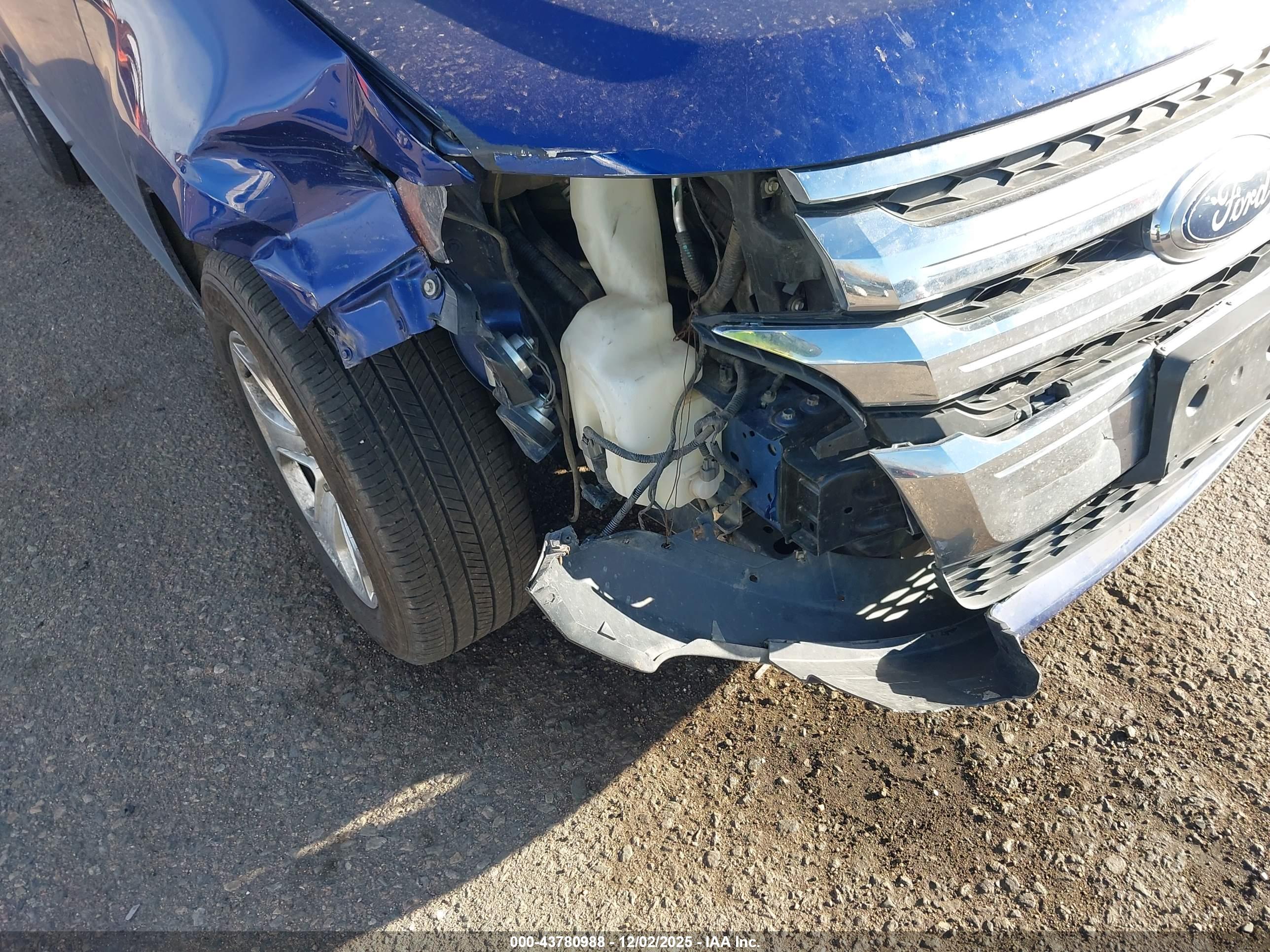 FORD EDGE image 6