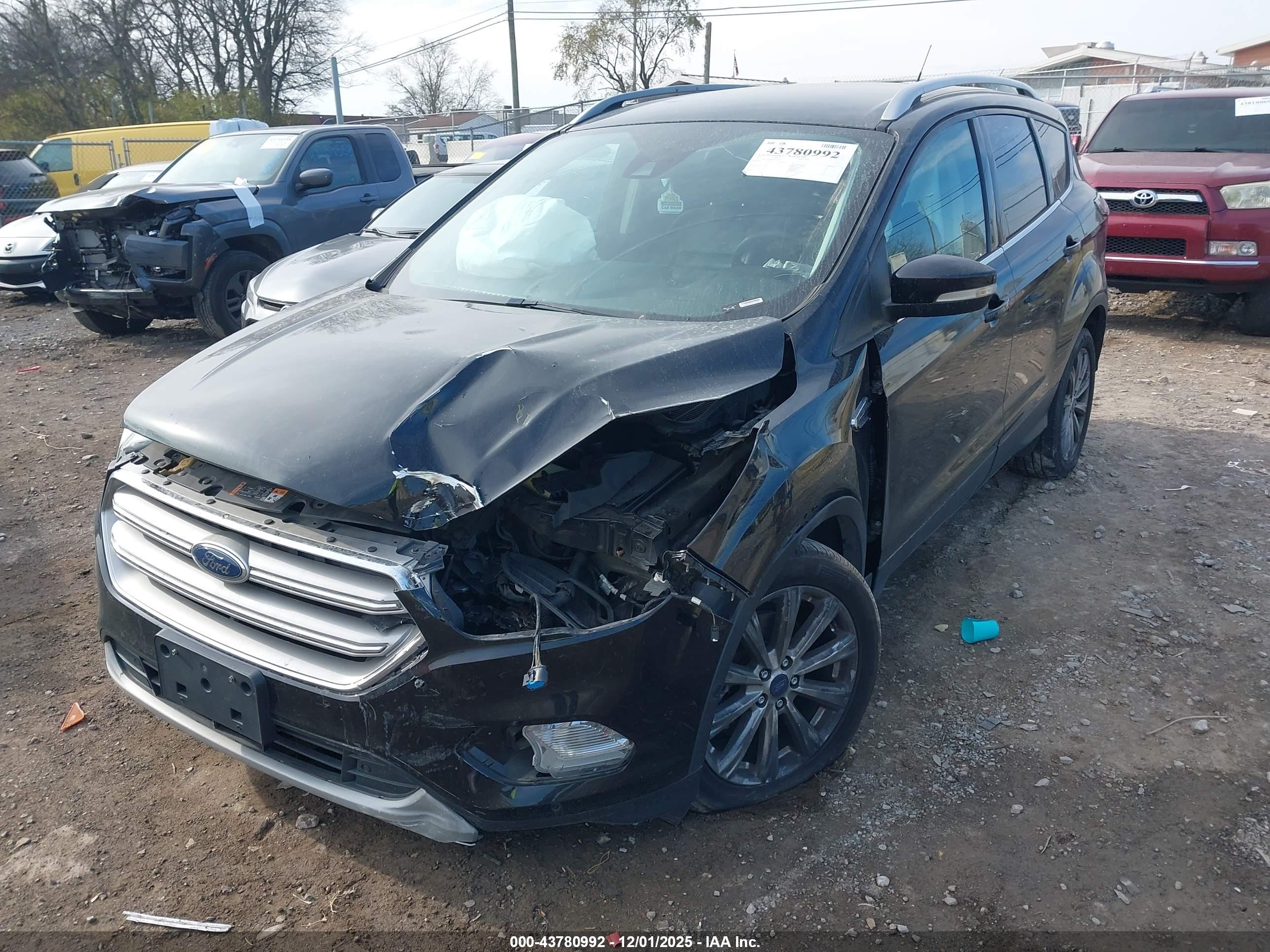 FORD ESCAPE image 6