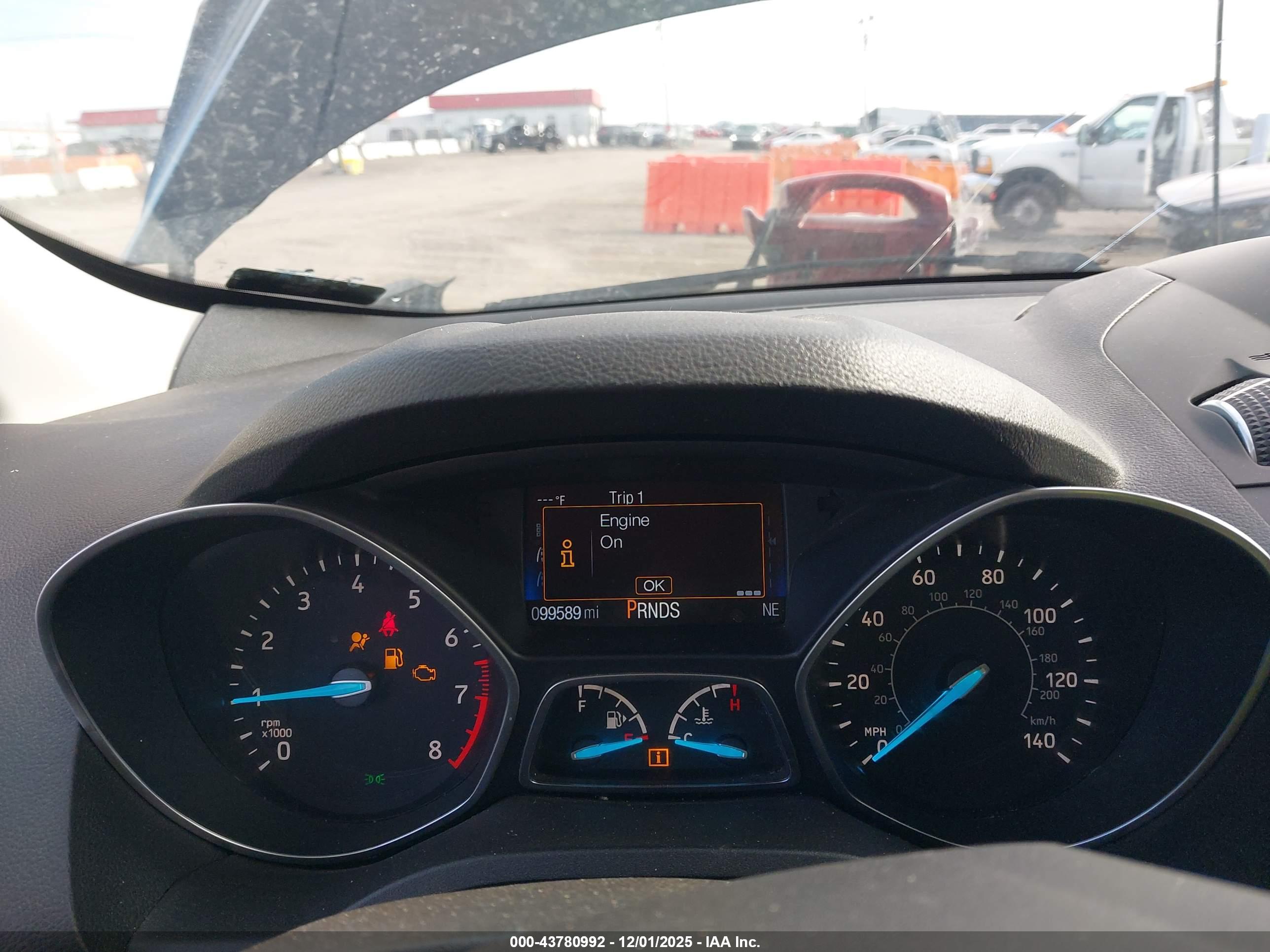 FORD ESCAPE image 7