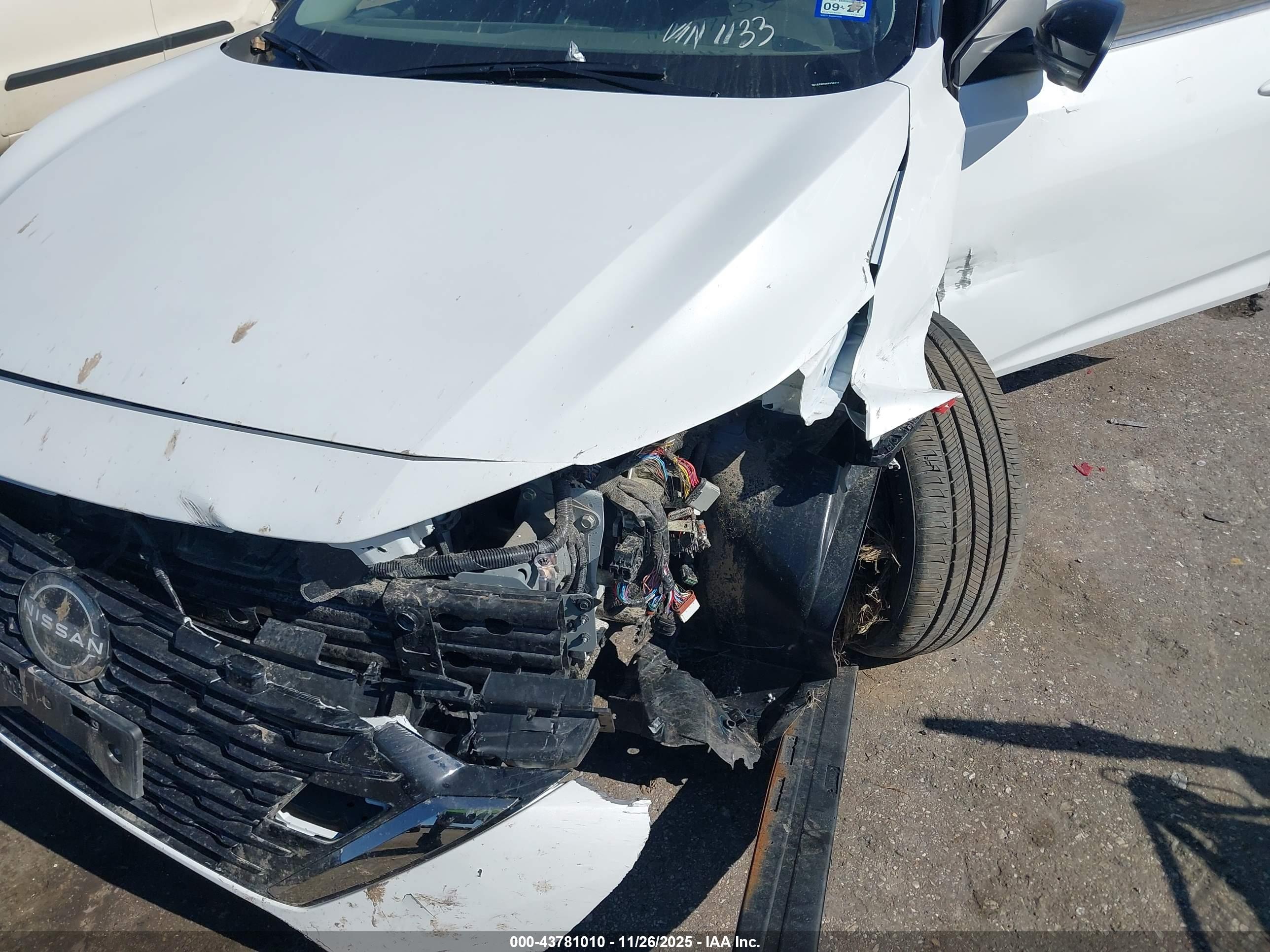 NISSAN SENTRA image 6