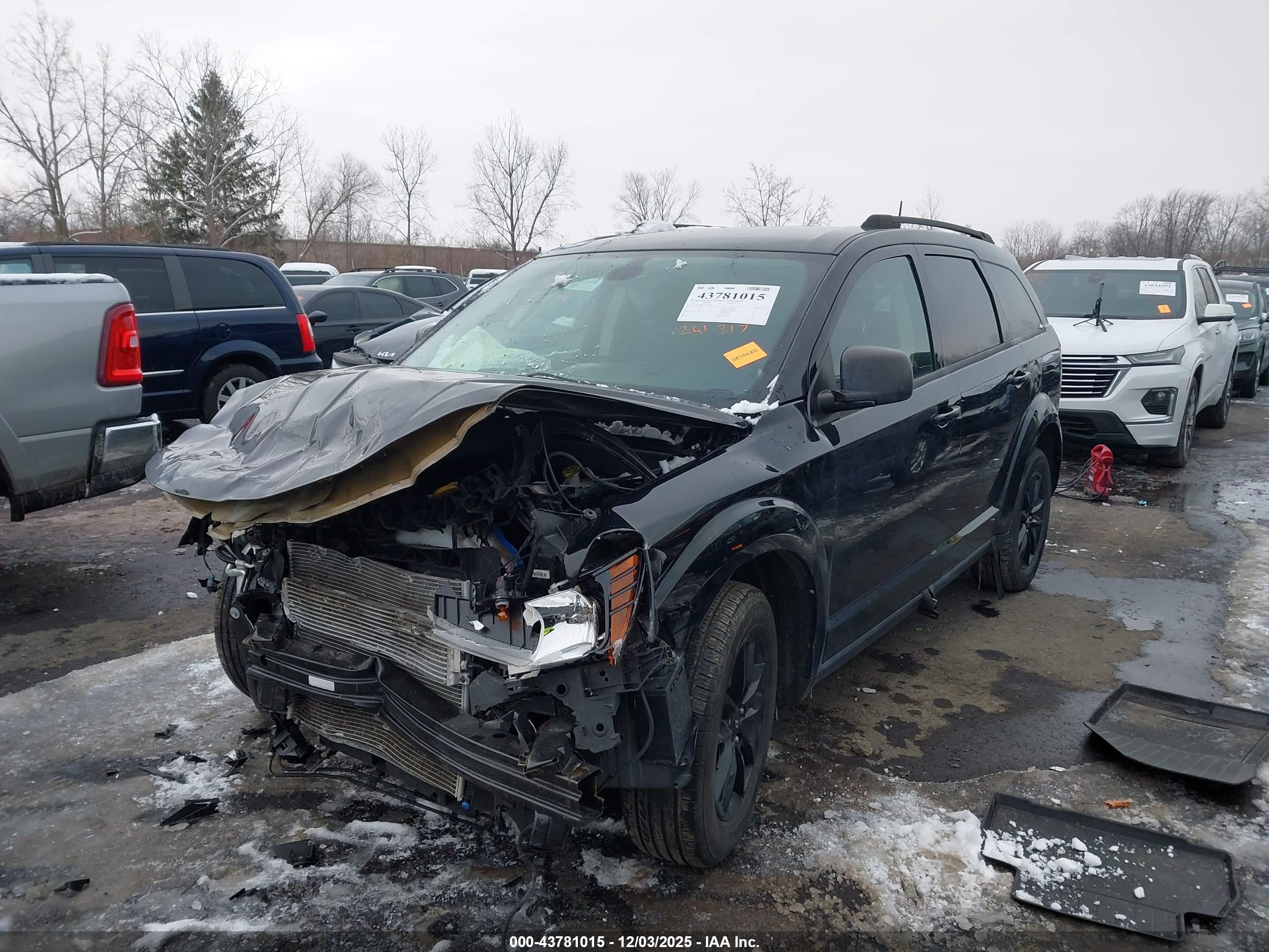 DODGE JOURNEY image 2