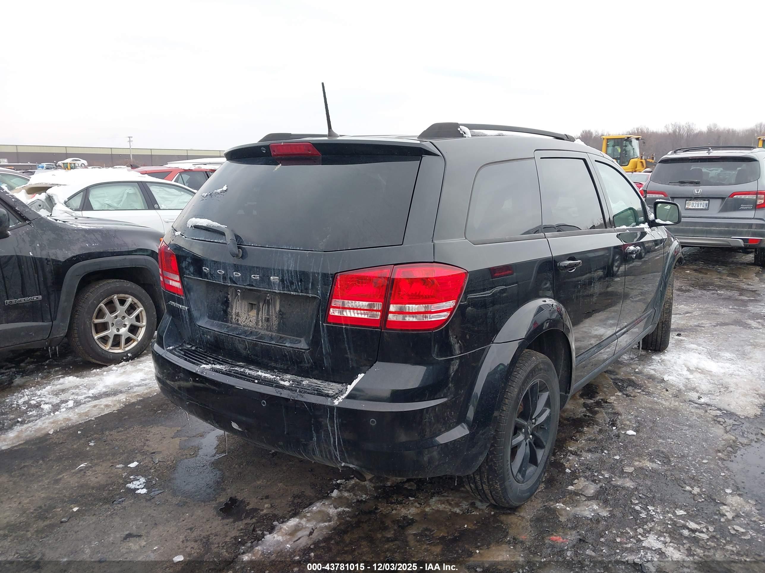 DODGE JOURNEY image 4