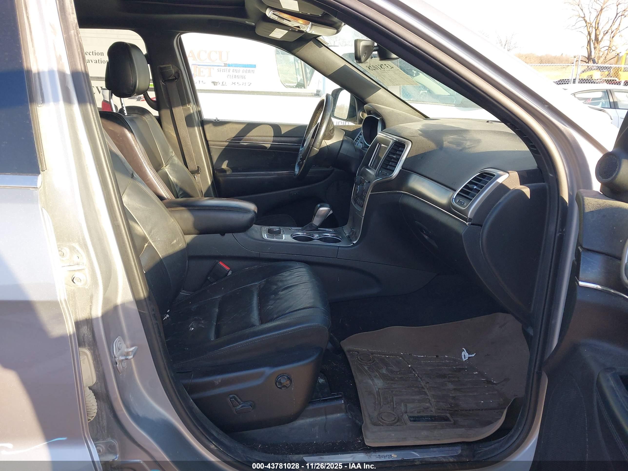 JEEP GRAND image 5