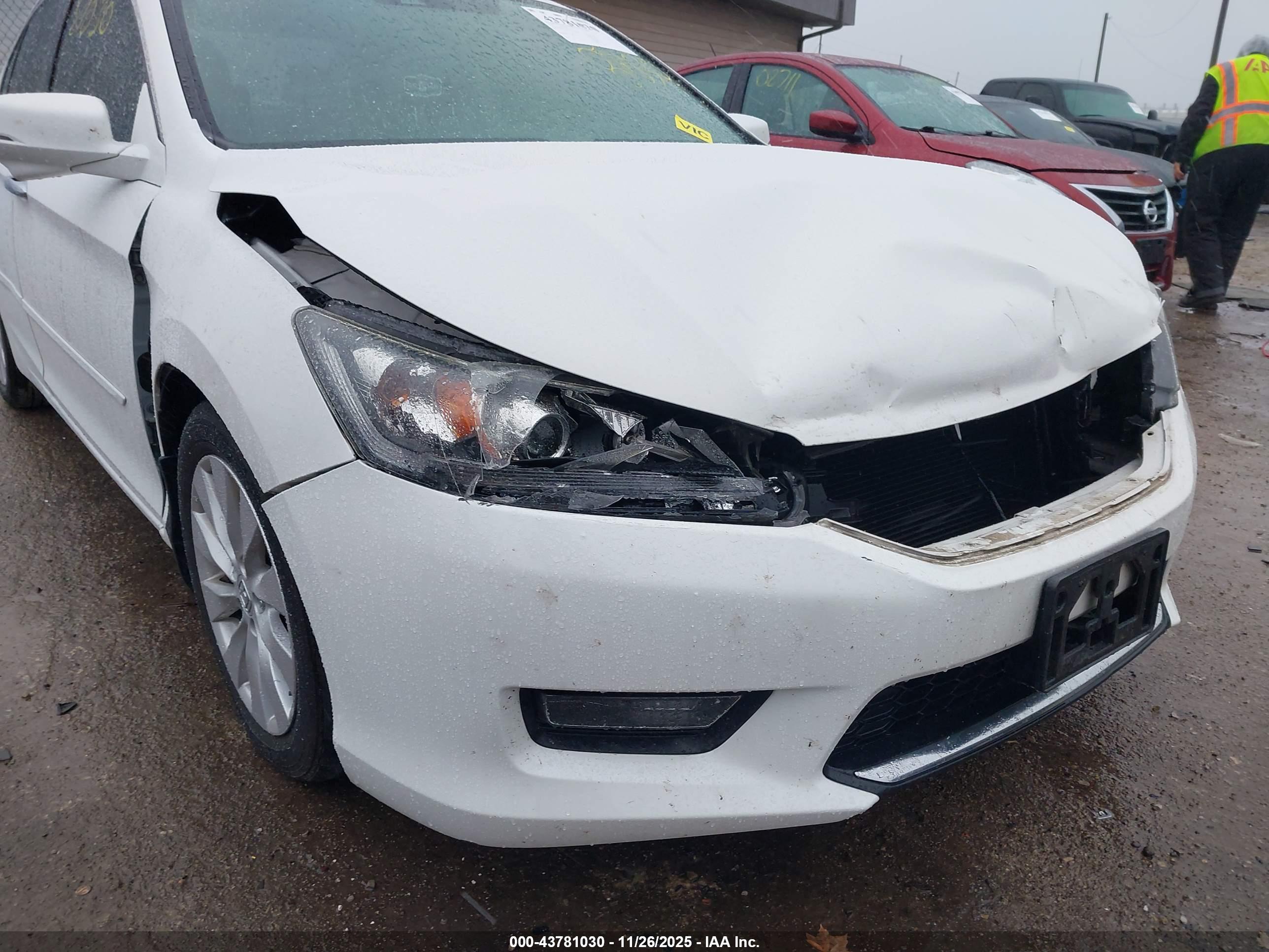 HONDA ACCORD image 6