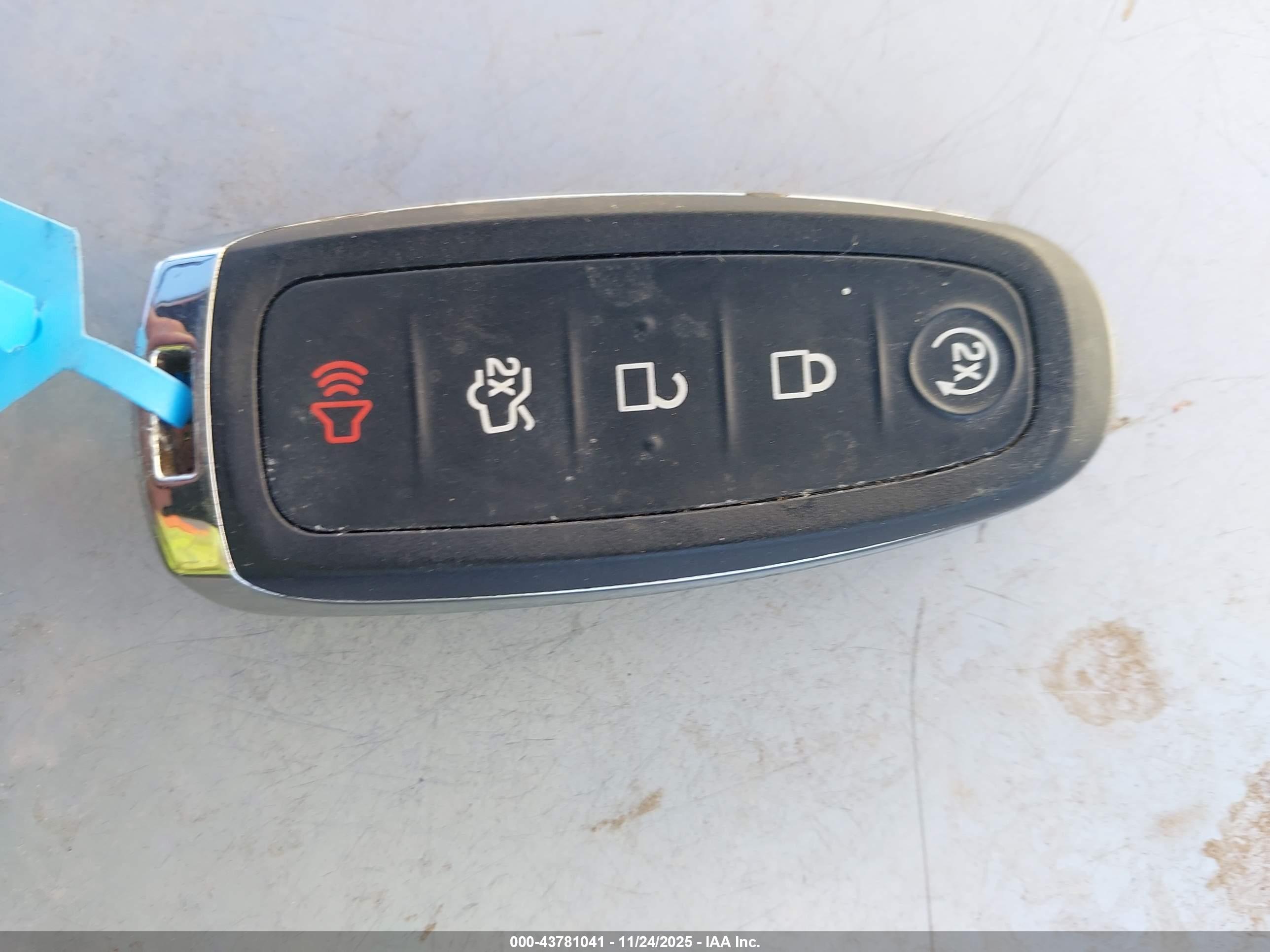 FORD ESCAPE image 11