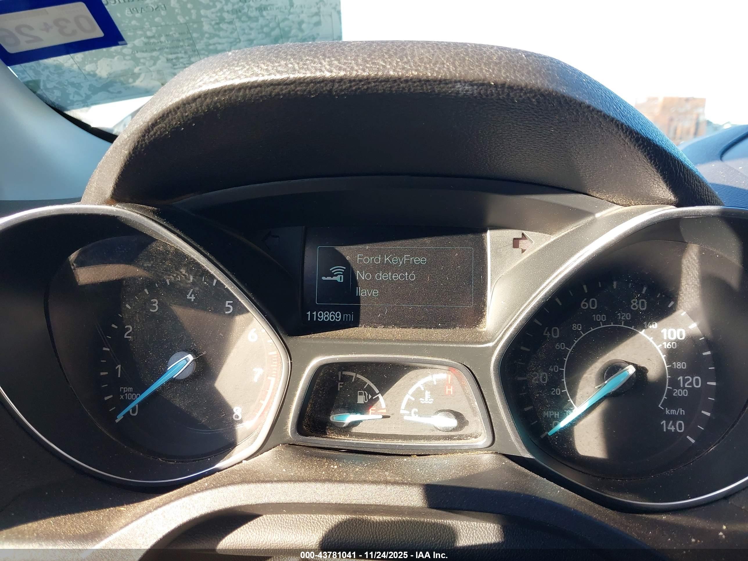 FORD ESCAPE image 7