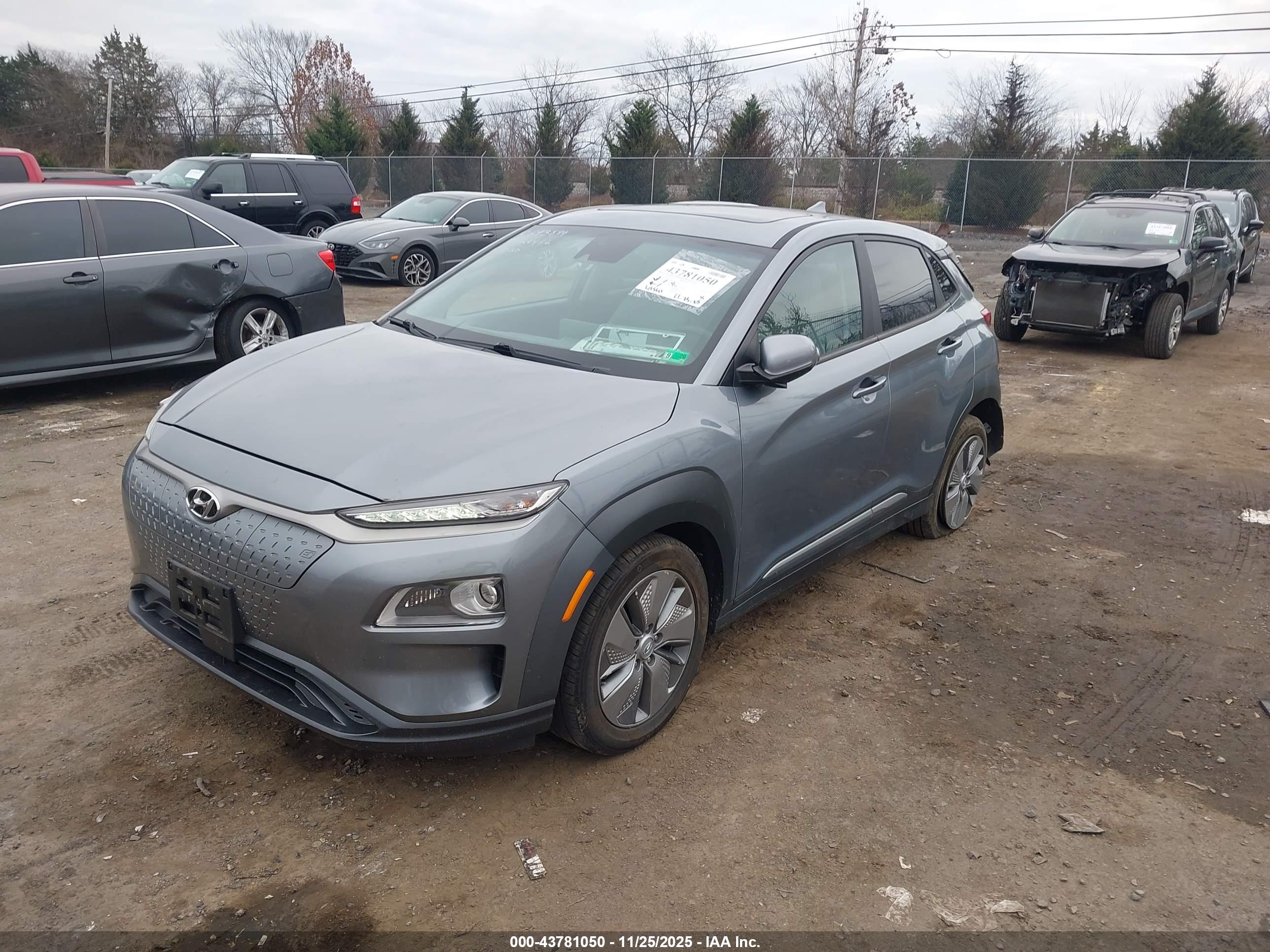 HYUNDAI KONA image 2