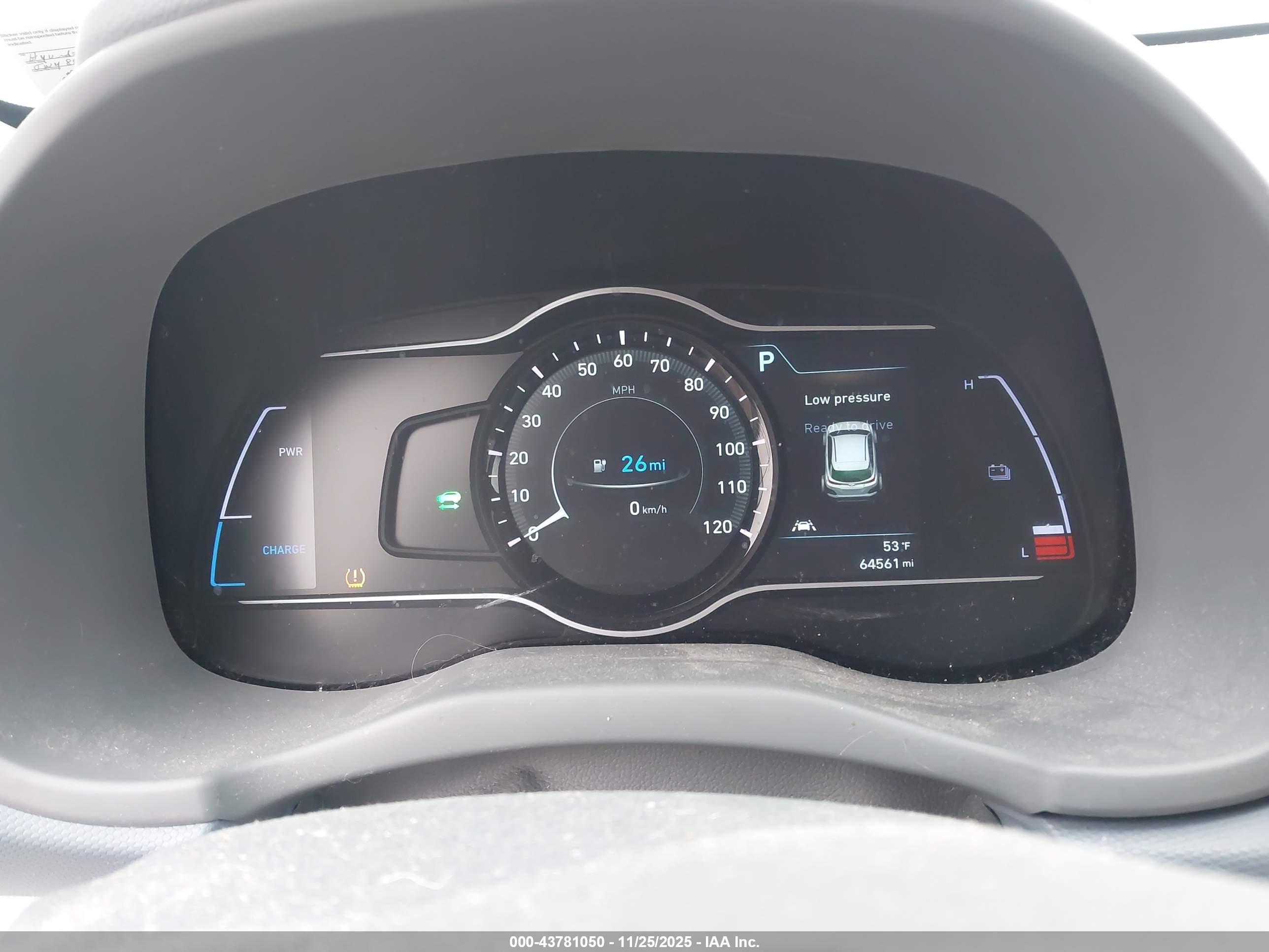 HYUNDAI KONA image 7