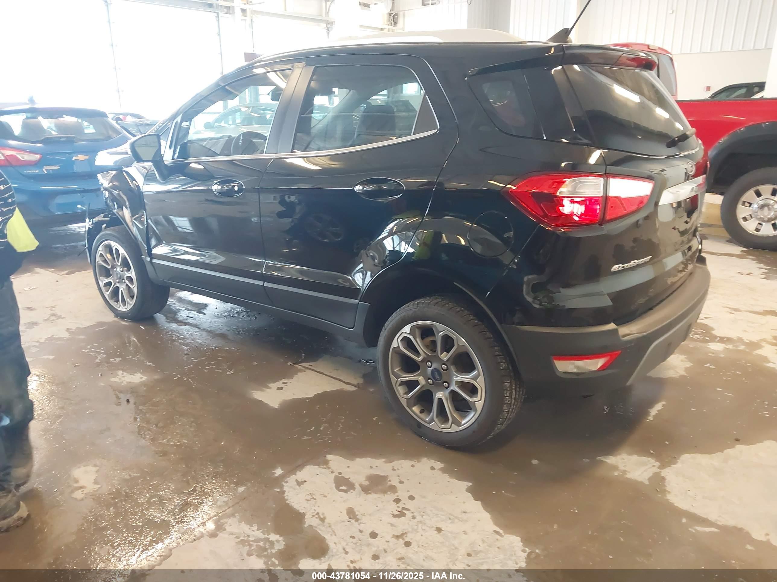 FORD ECOSPORT image 3