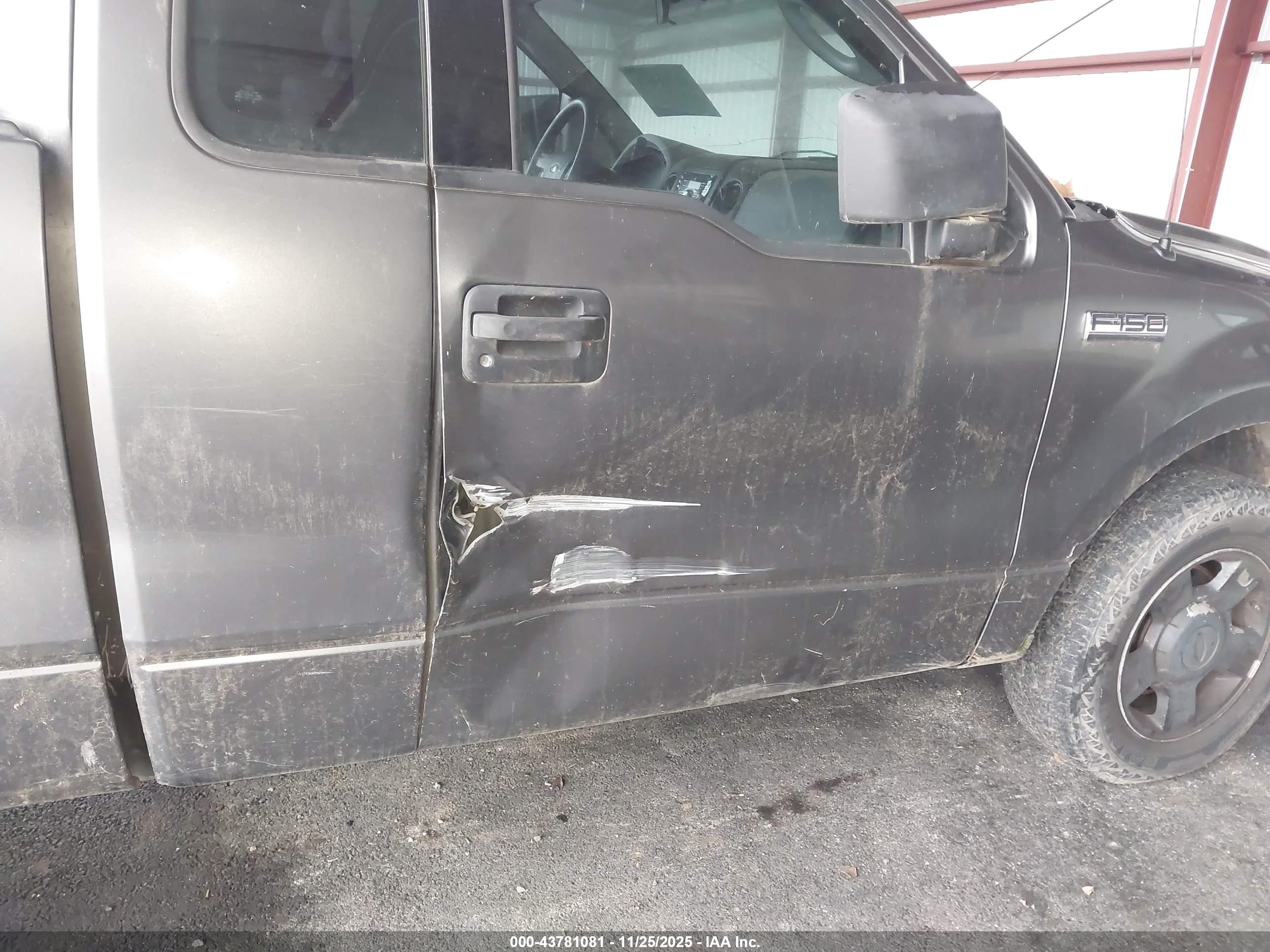 FORD F-150 image 6
