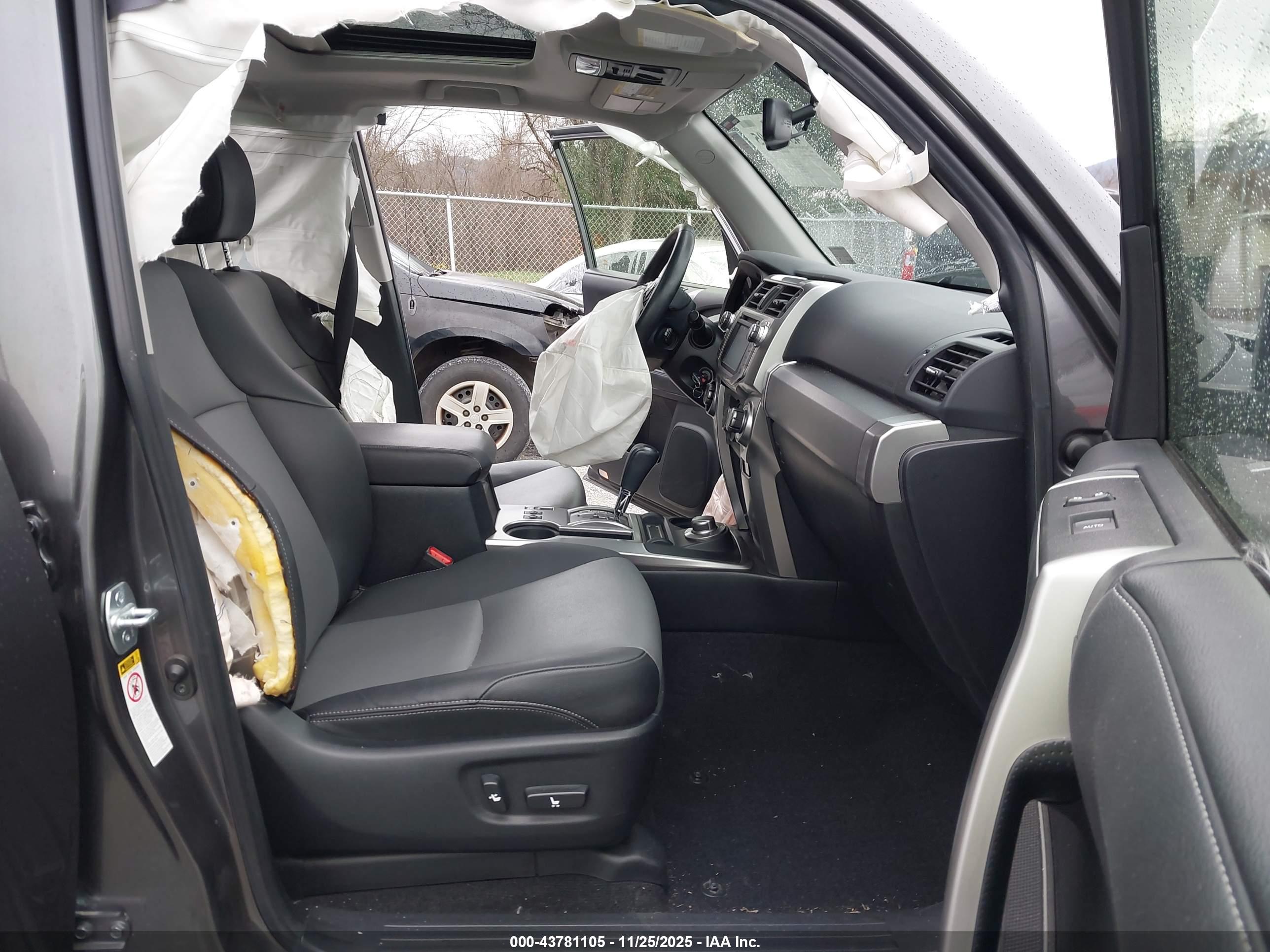 TOYOTA 4RUNNER image 5