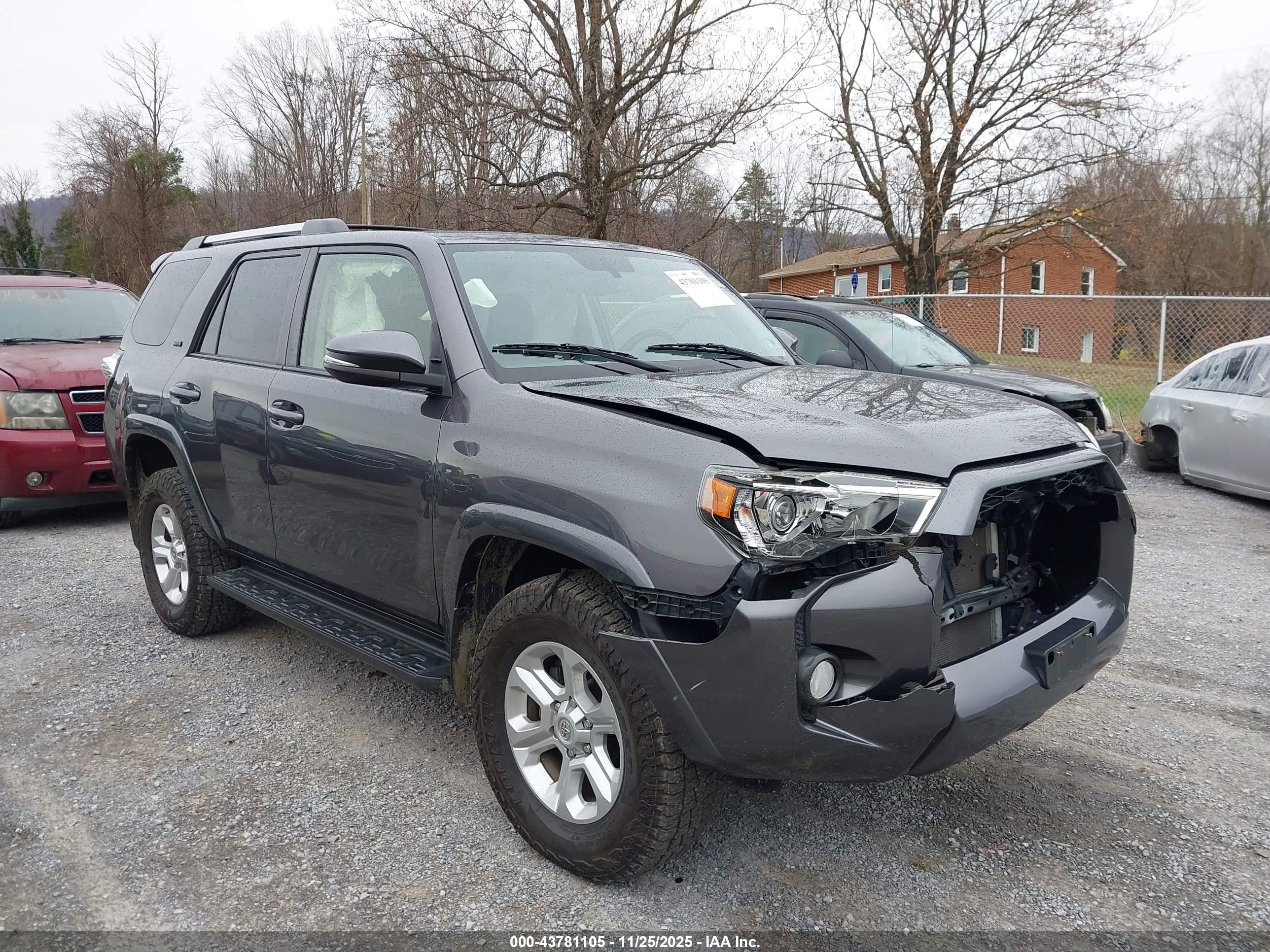 TOYOTA 4RUNNER image 6