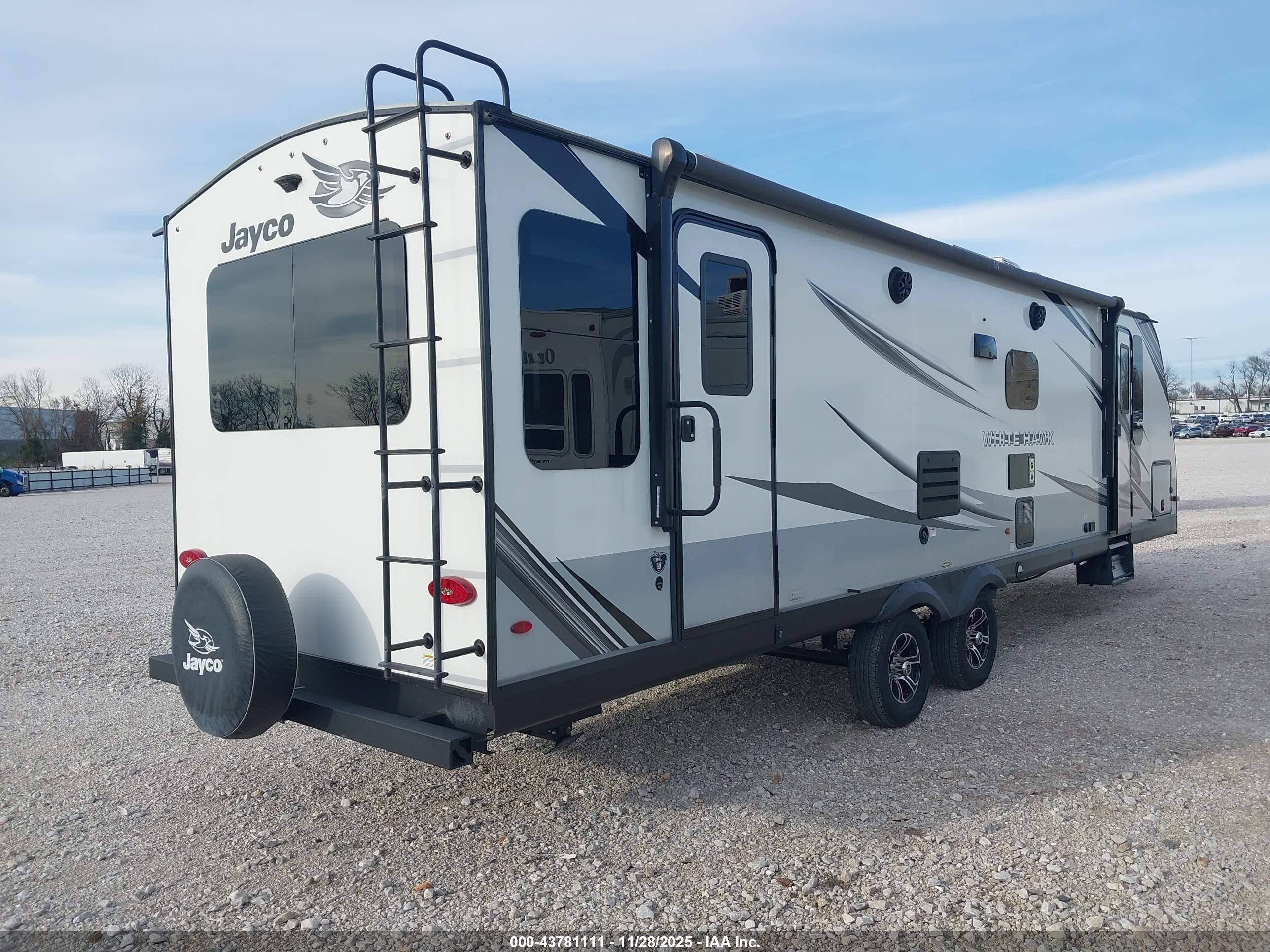 JAYCO WHITE image 4