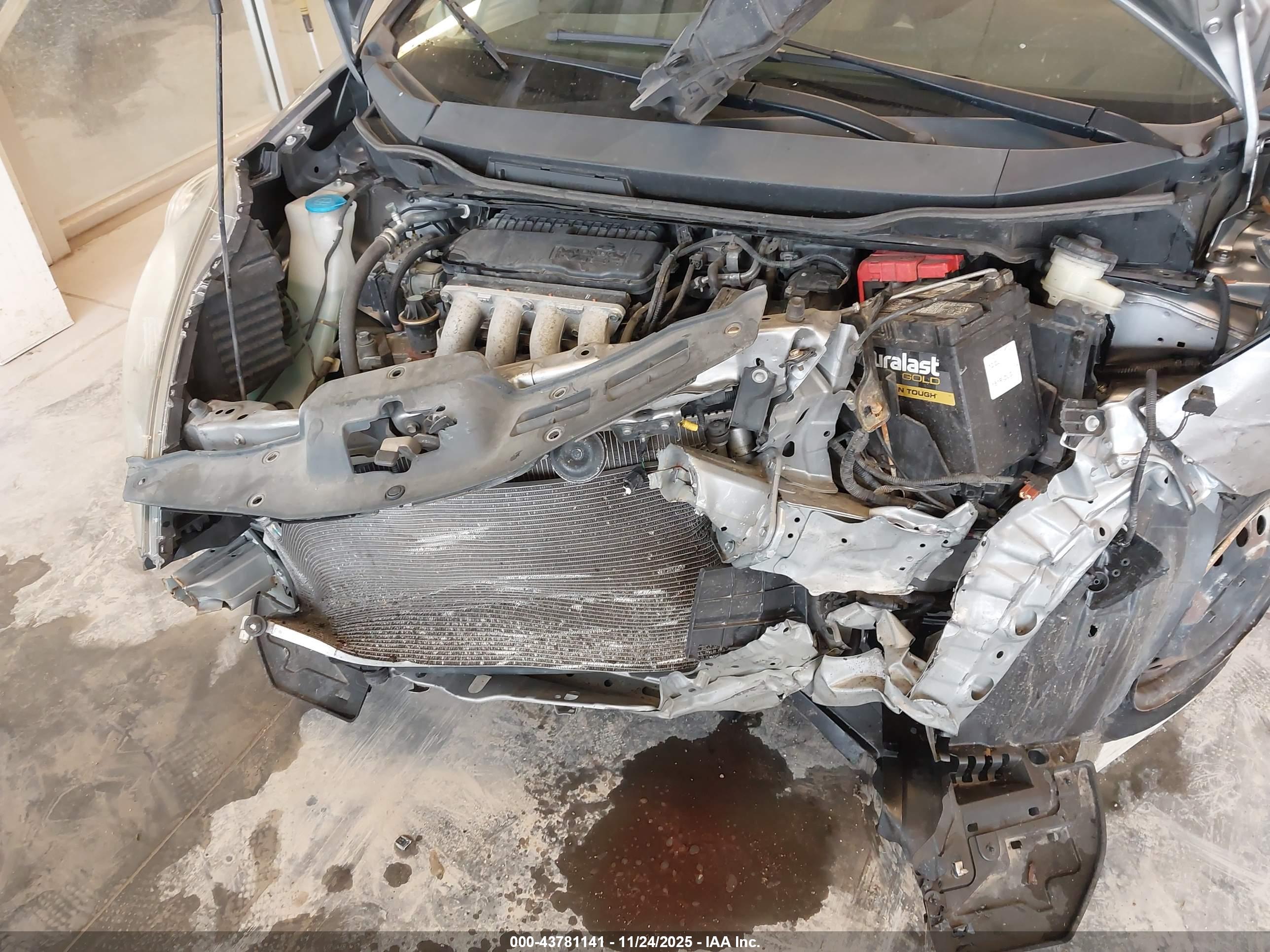 HONDA FIT image 10
