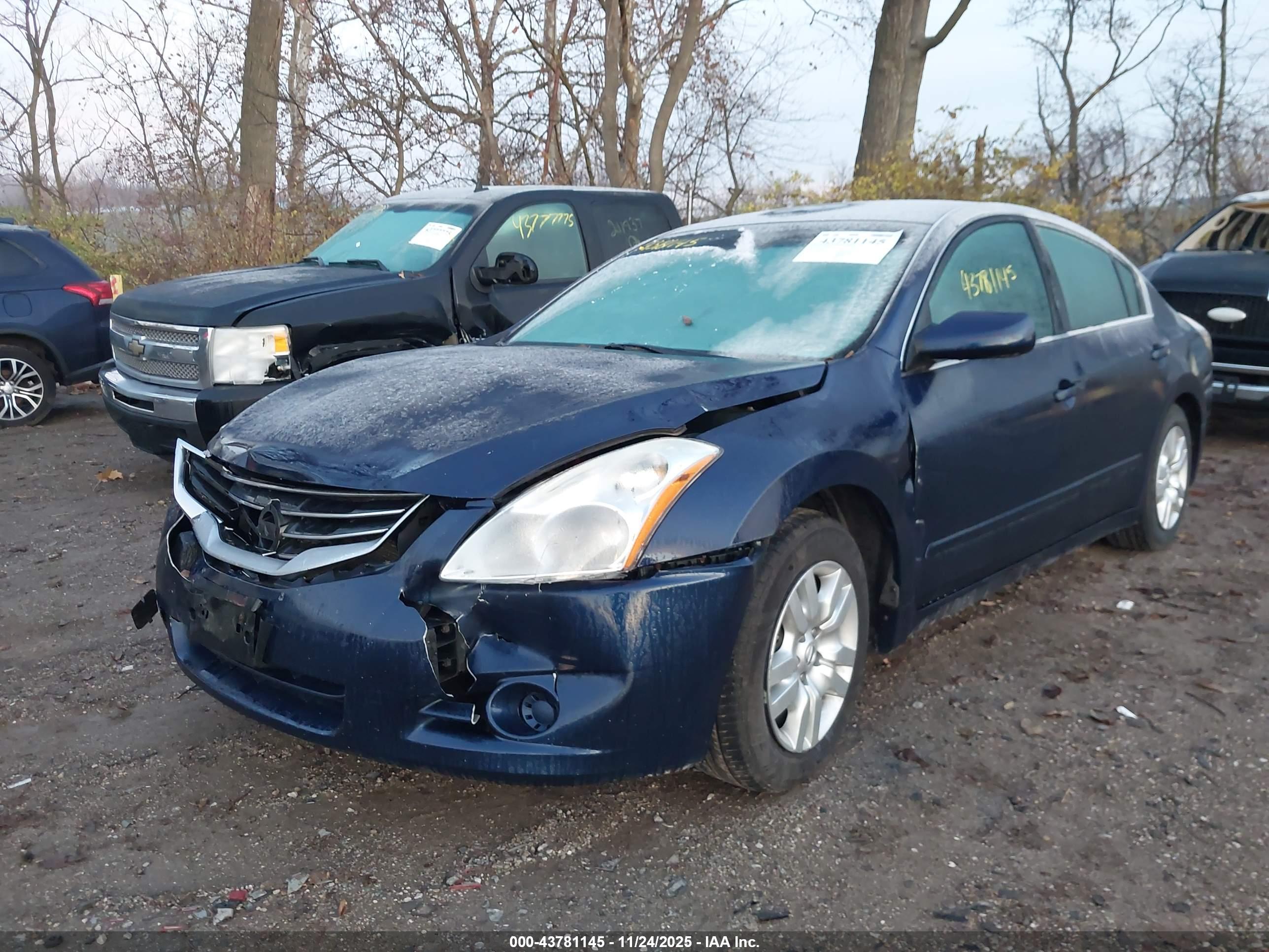 NISSAN ALTIMA image 6