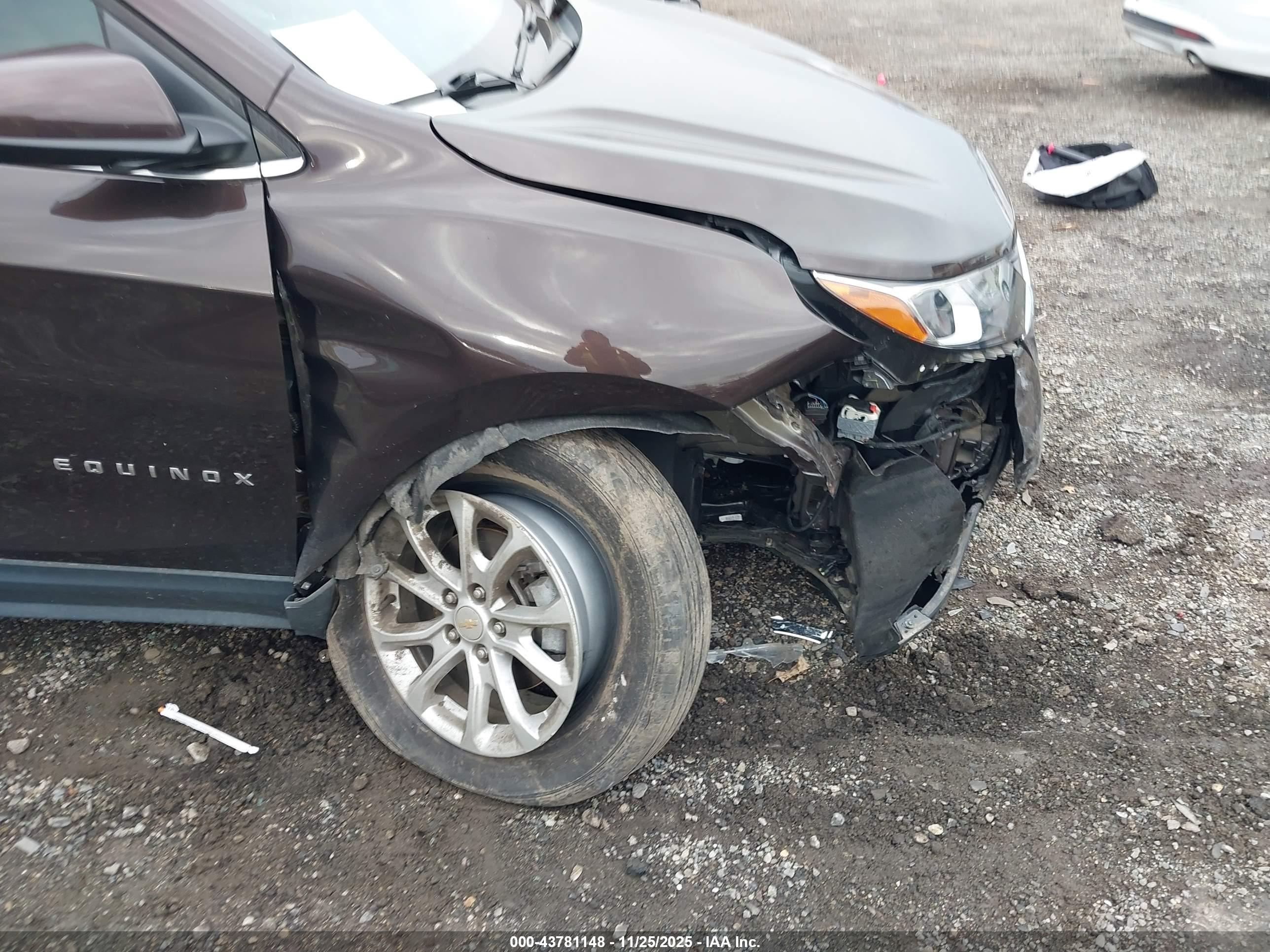 CHEVROLET EQUINOX image 6