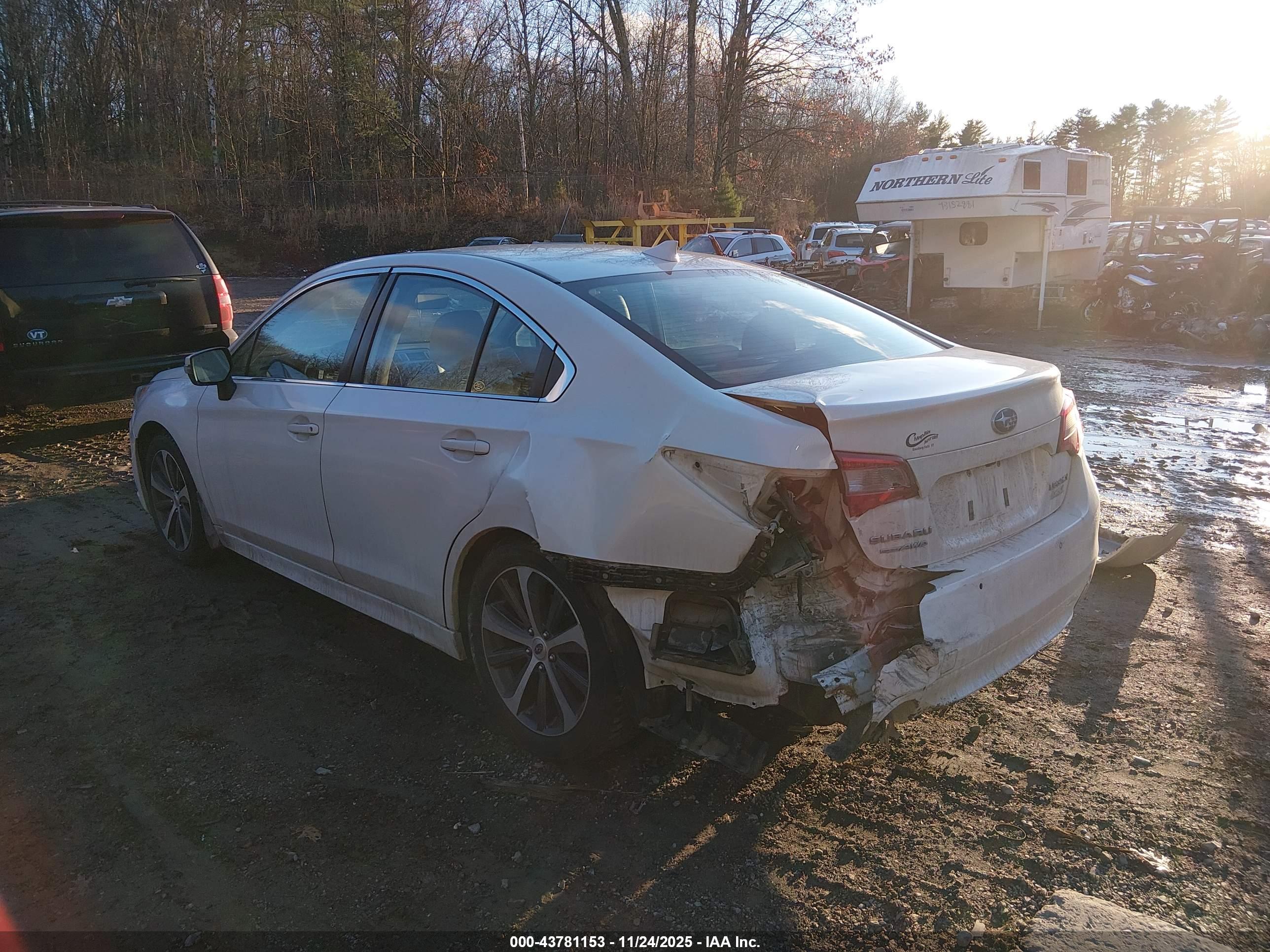 SUBARU LEGACY image 6
