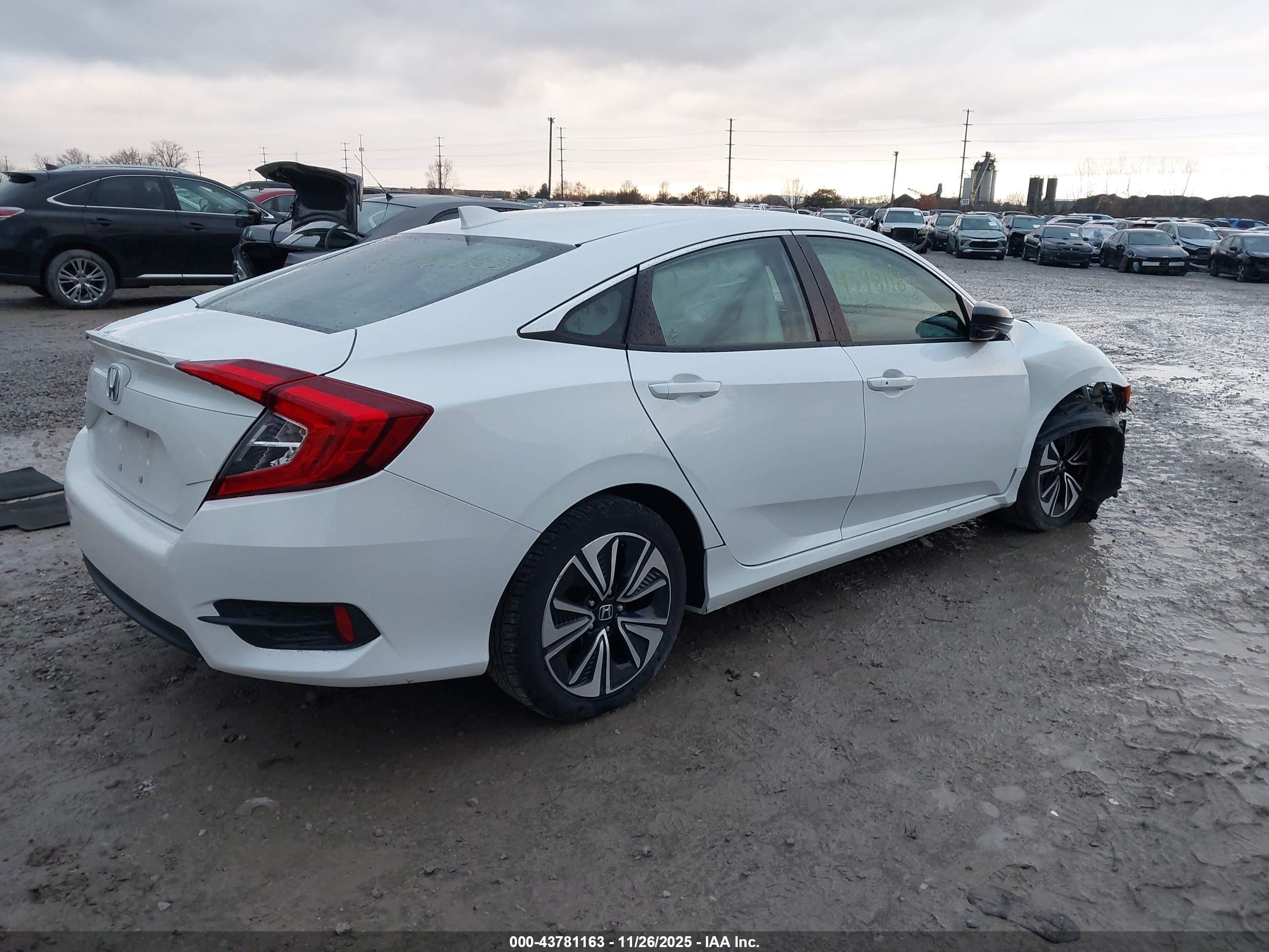 HONDA CIVIC image 4