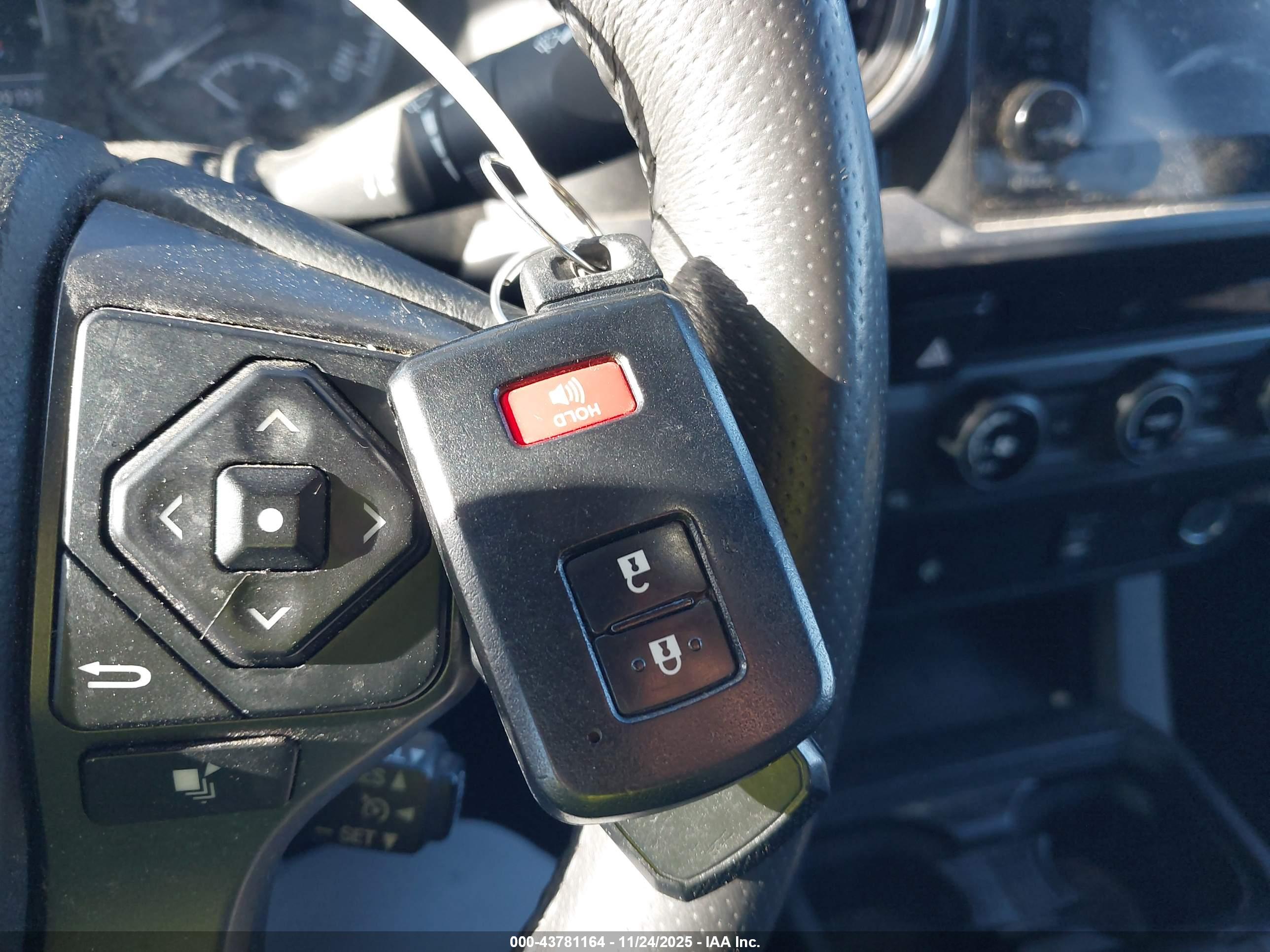 TOYOTA TACOMA image 11