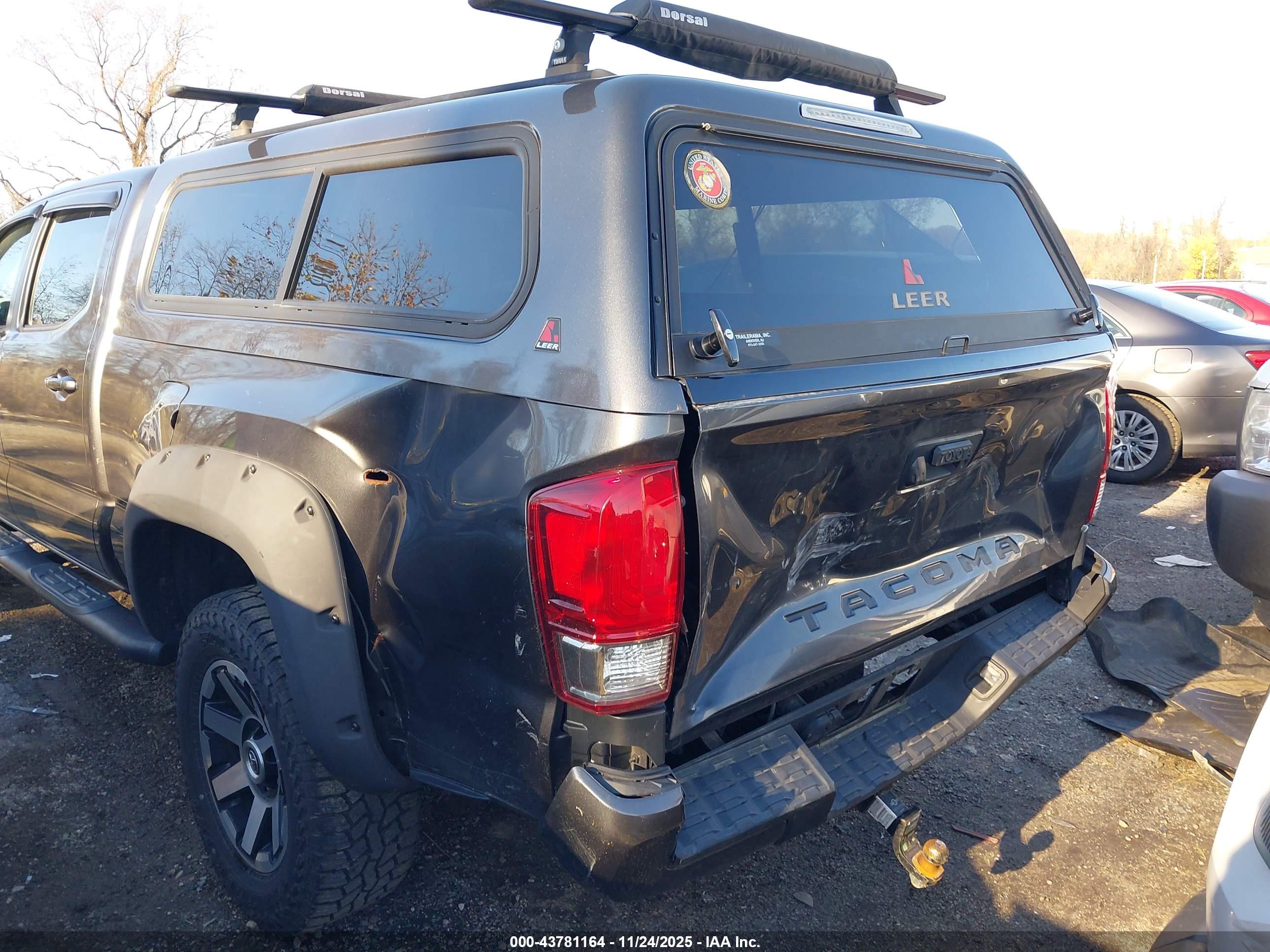 TOYOTA TACOMA image 6