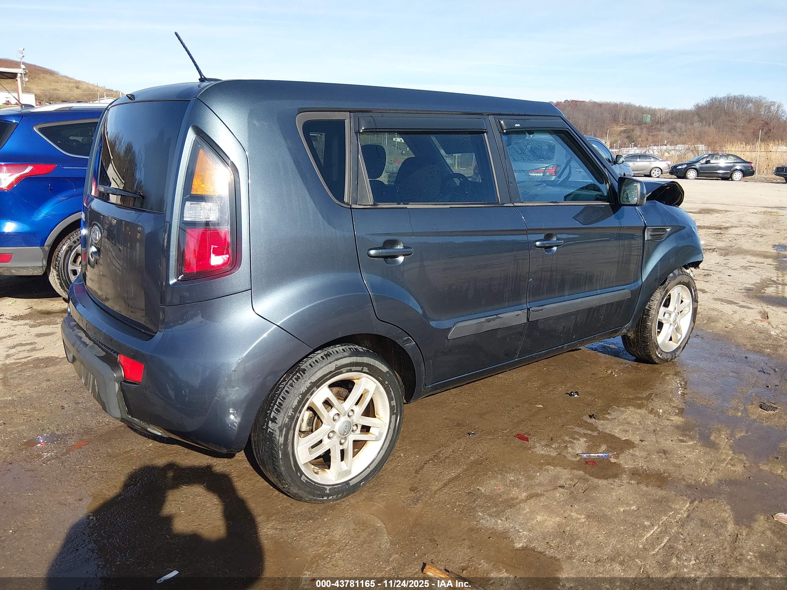 KIA SOUL image 4
