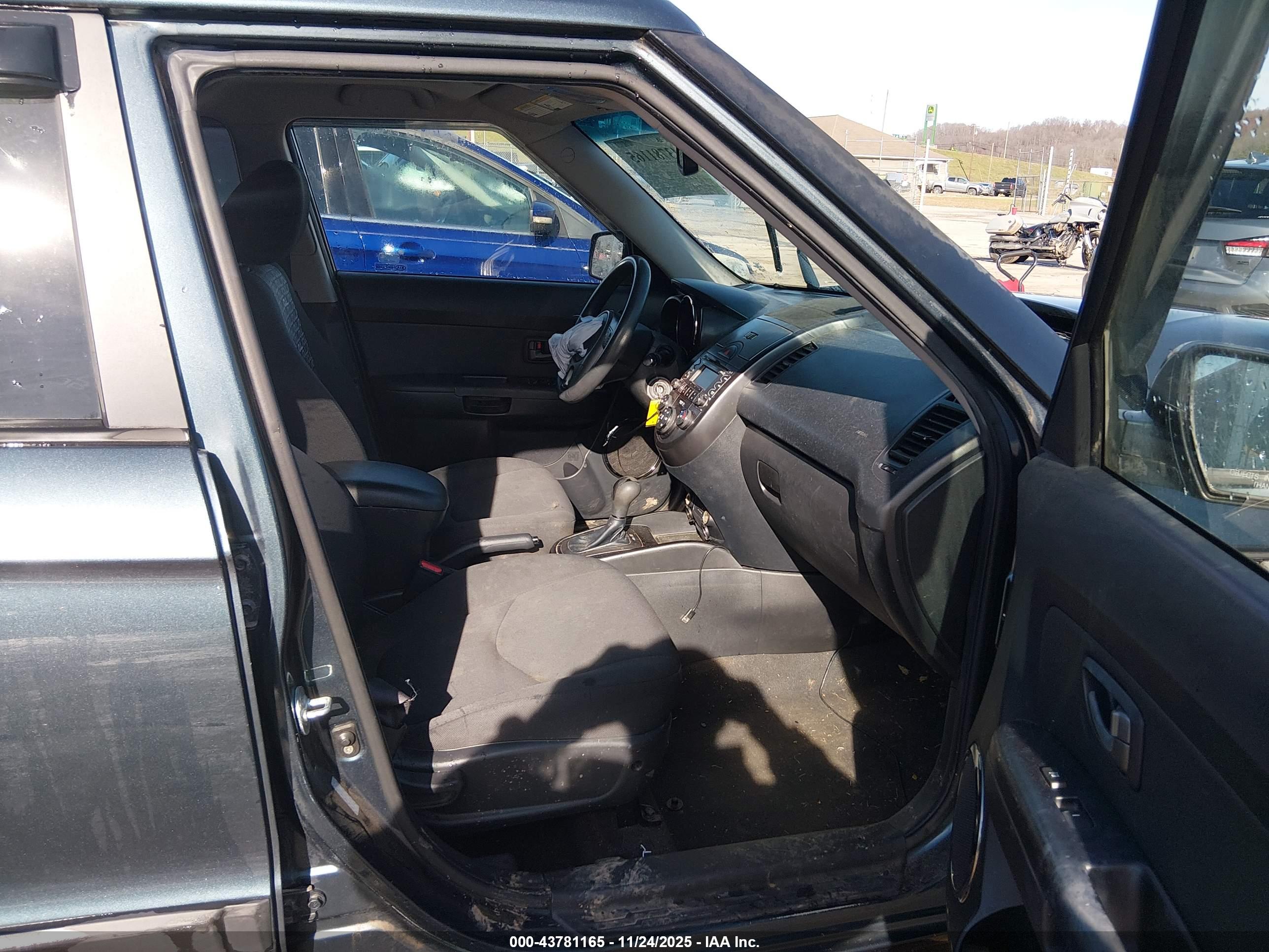 KIA SOUL image 5
