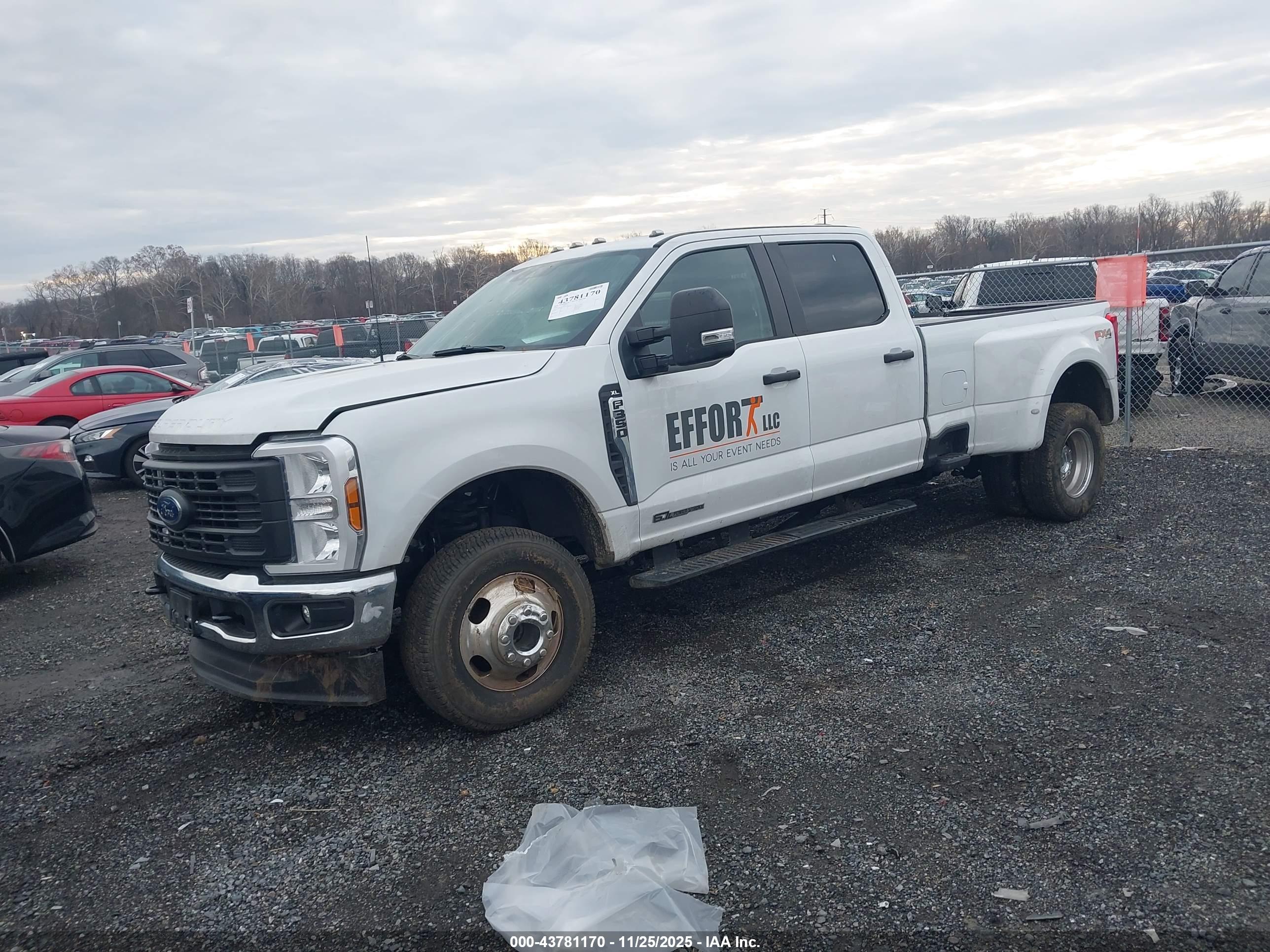 FORD F-350 image 2