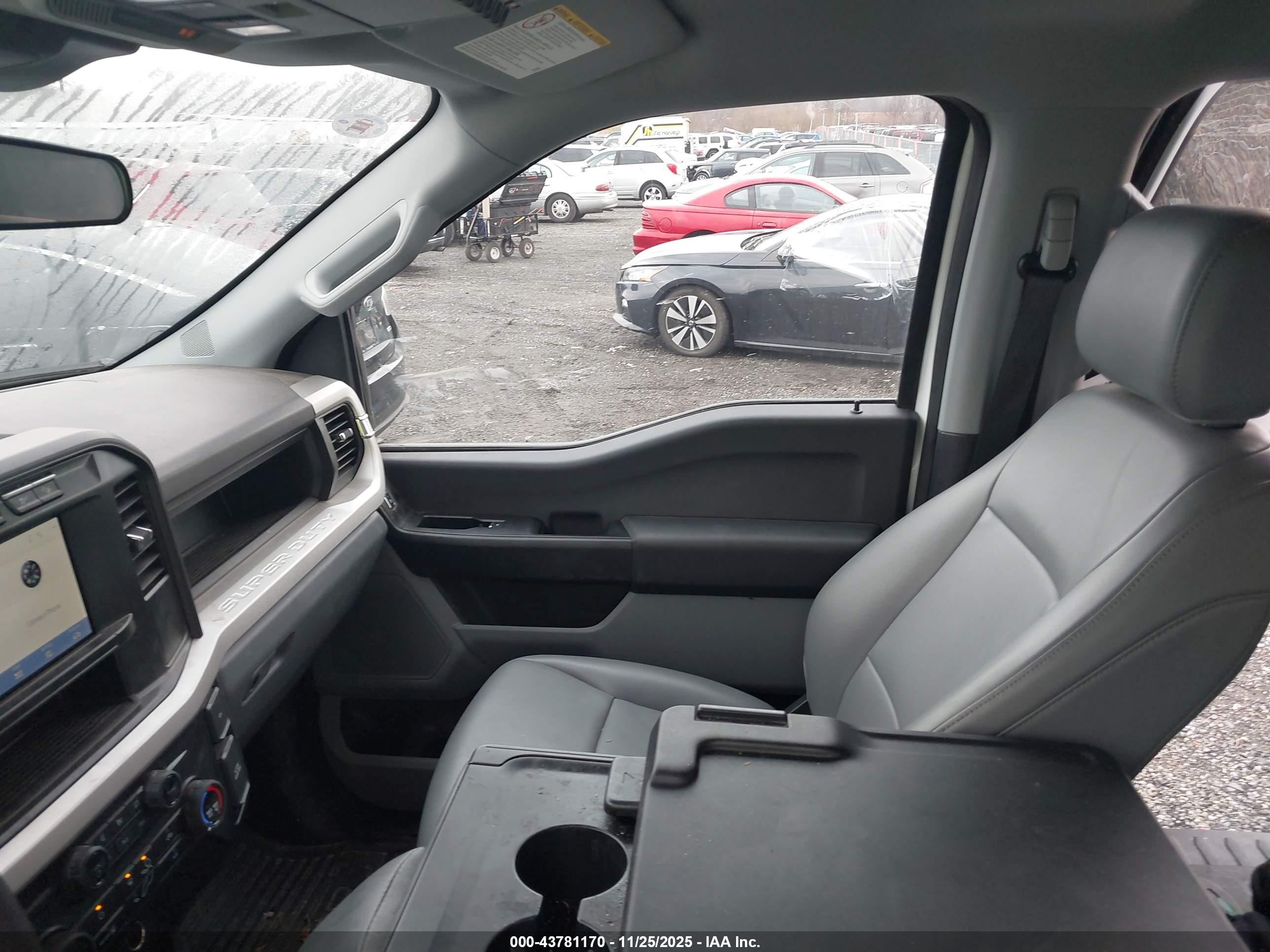 FORD F-350 image 5