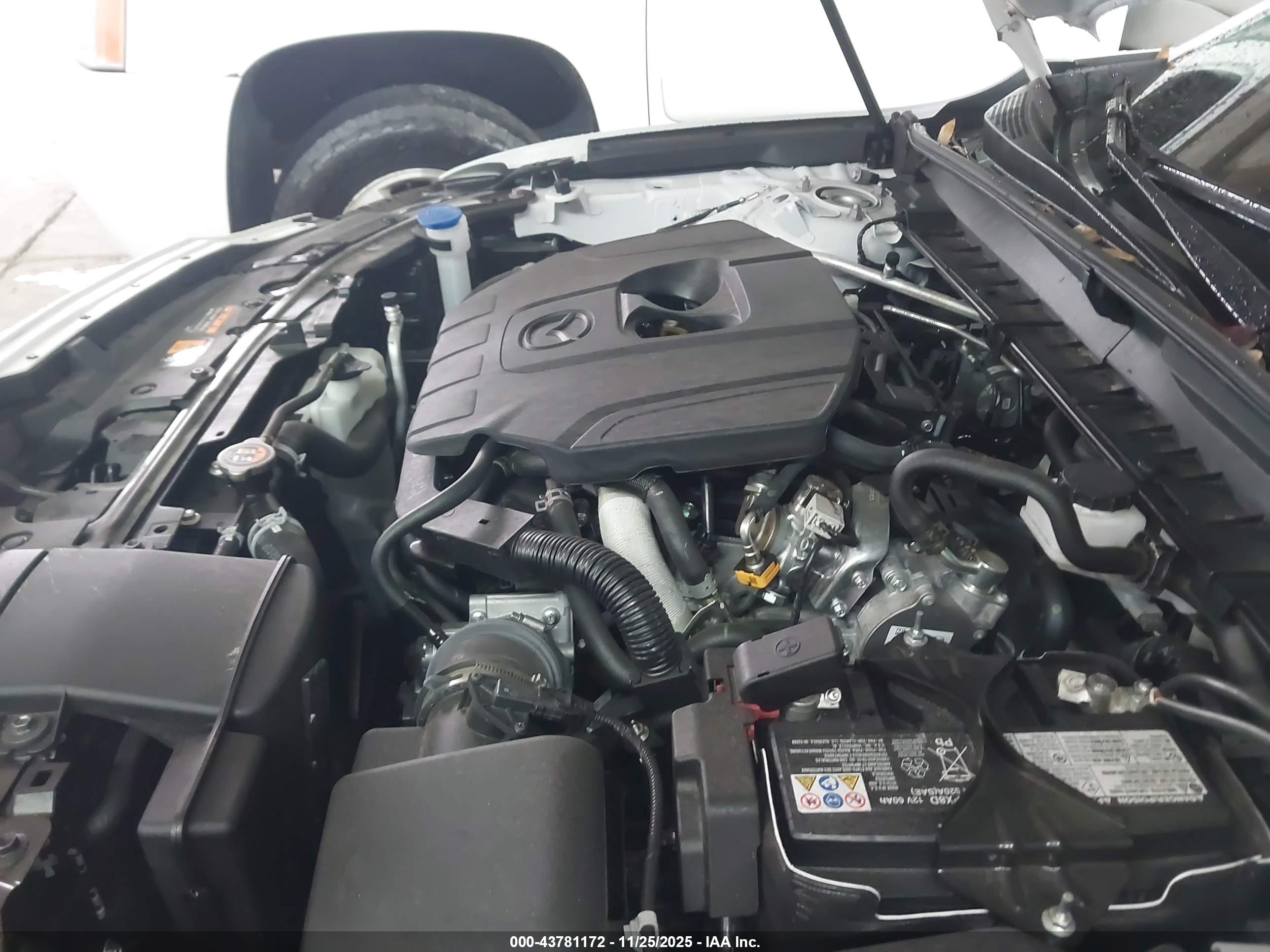 MAZDA CX-50 image 10