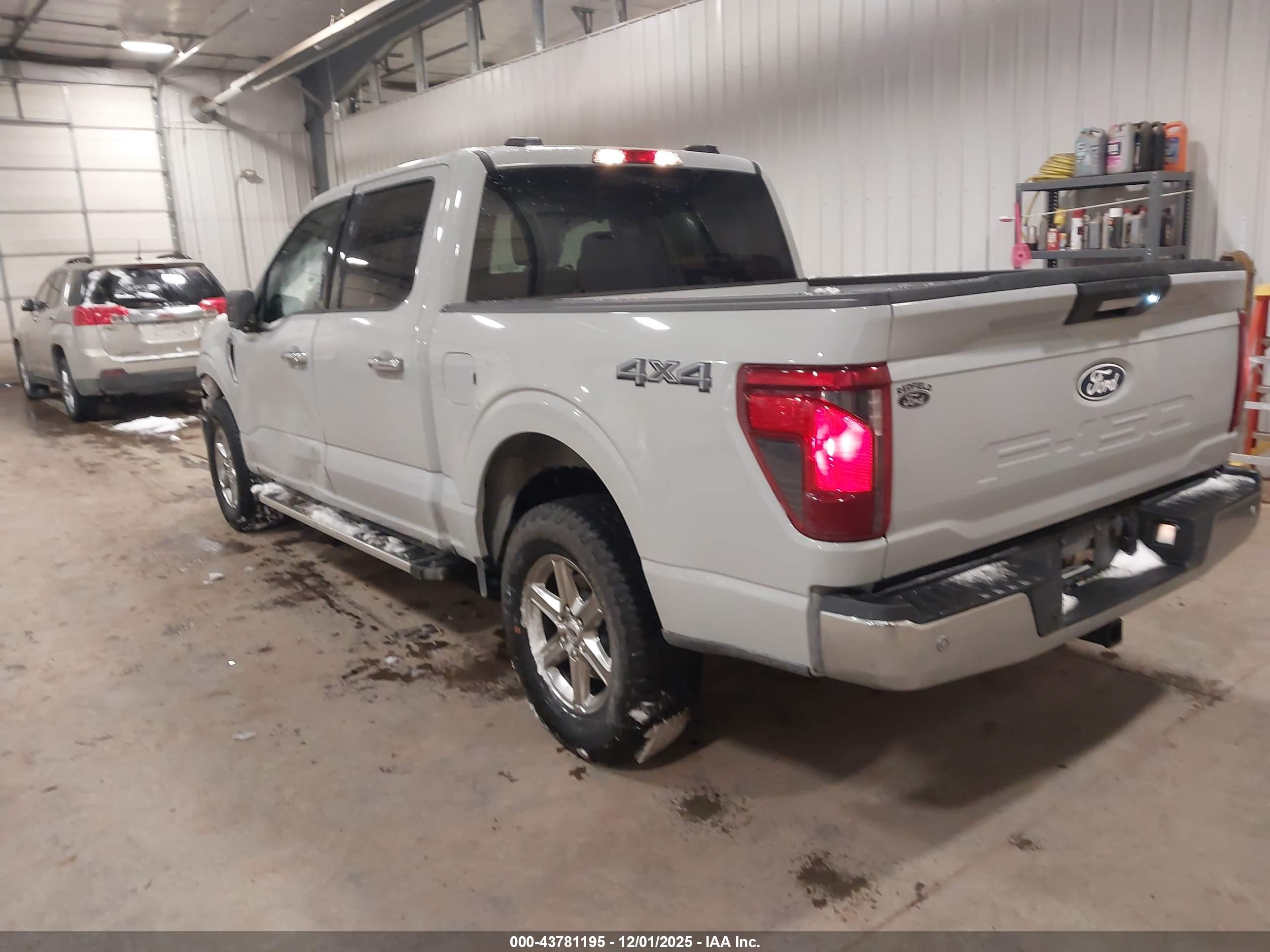FORD F-150 image 3