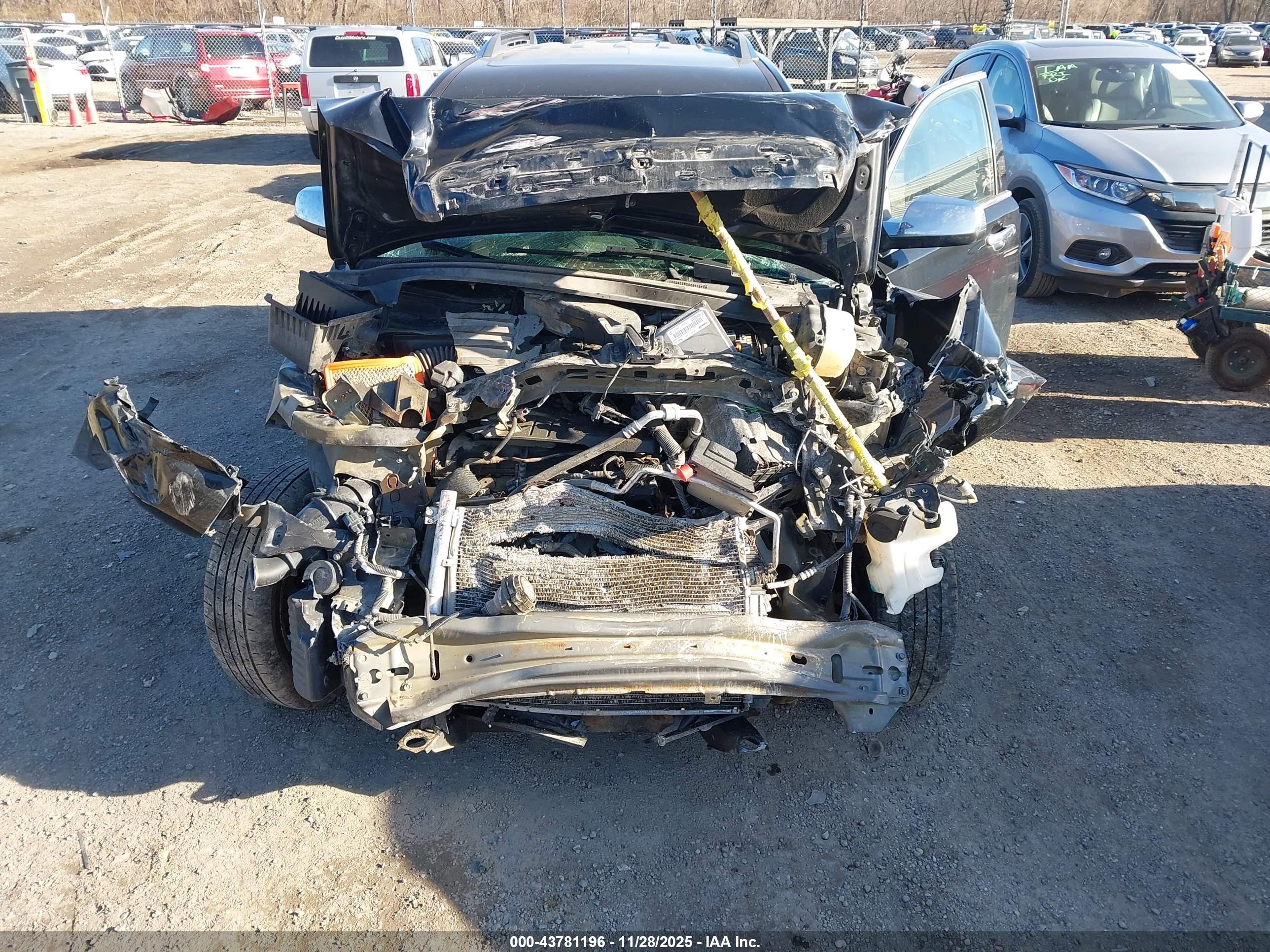 GMC TERRAIN image 10
